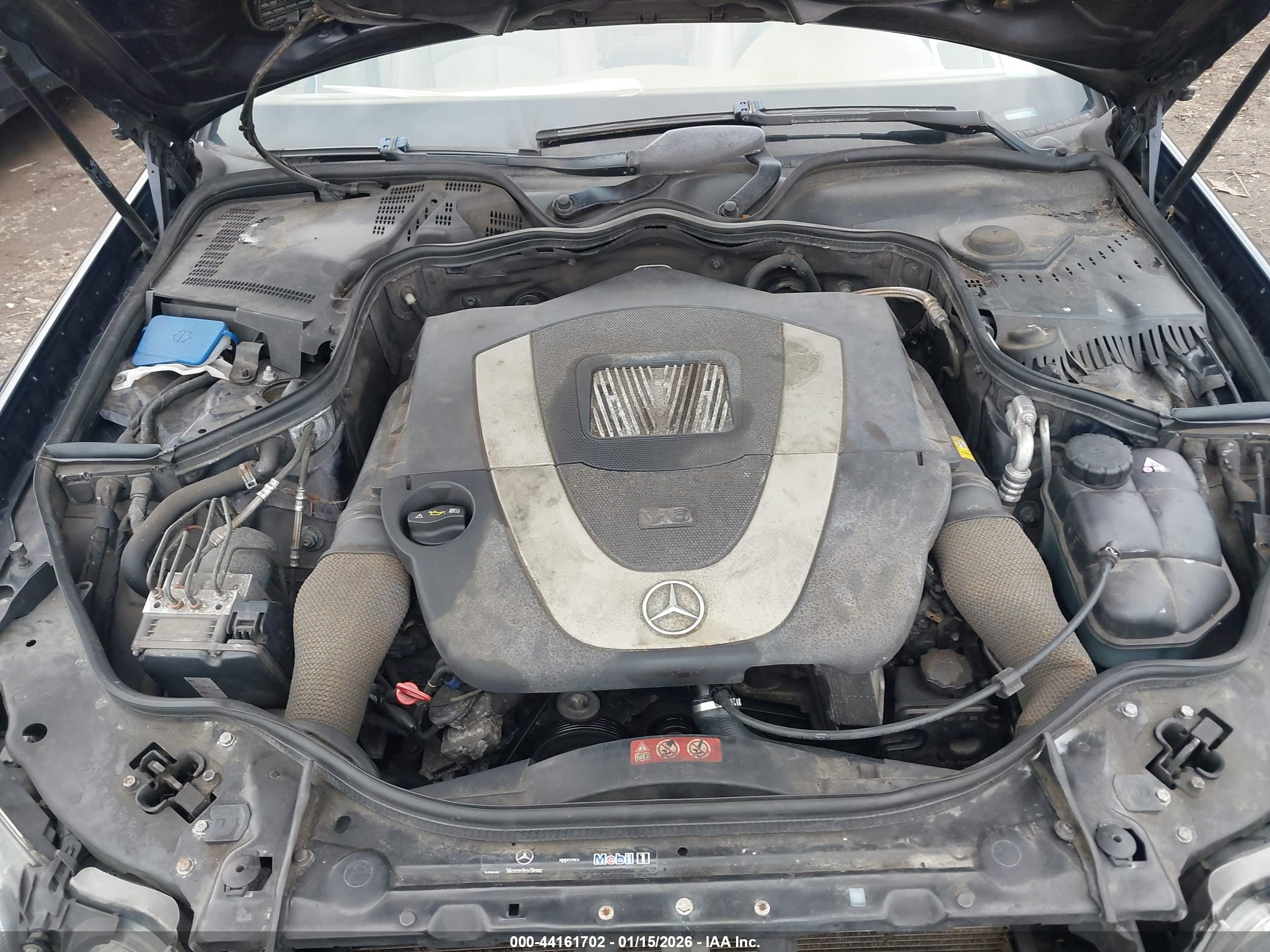 MERCEDES-BENZ E image 10