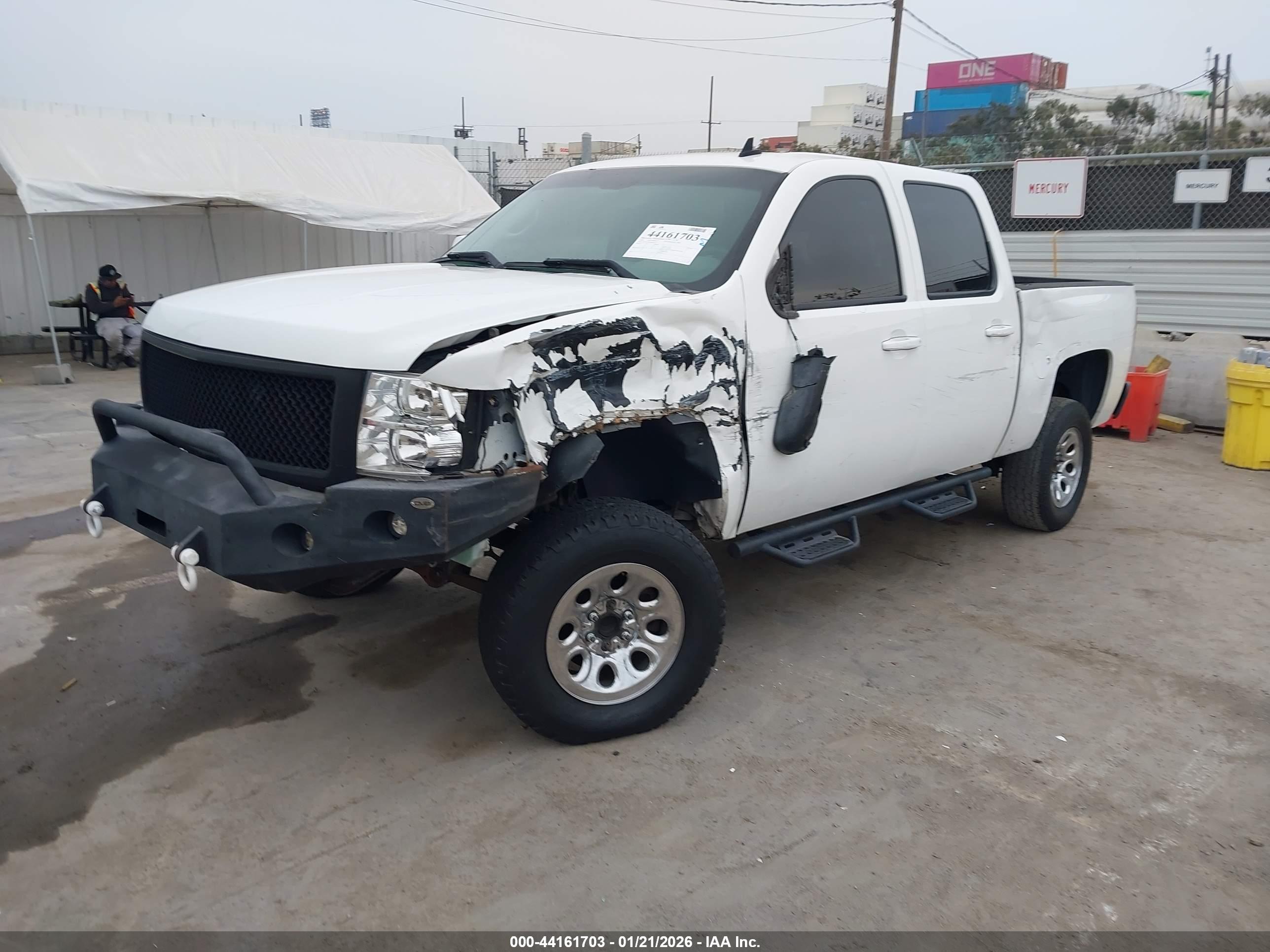 CHEVROLET SILVERADO image 2