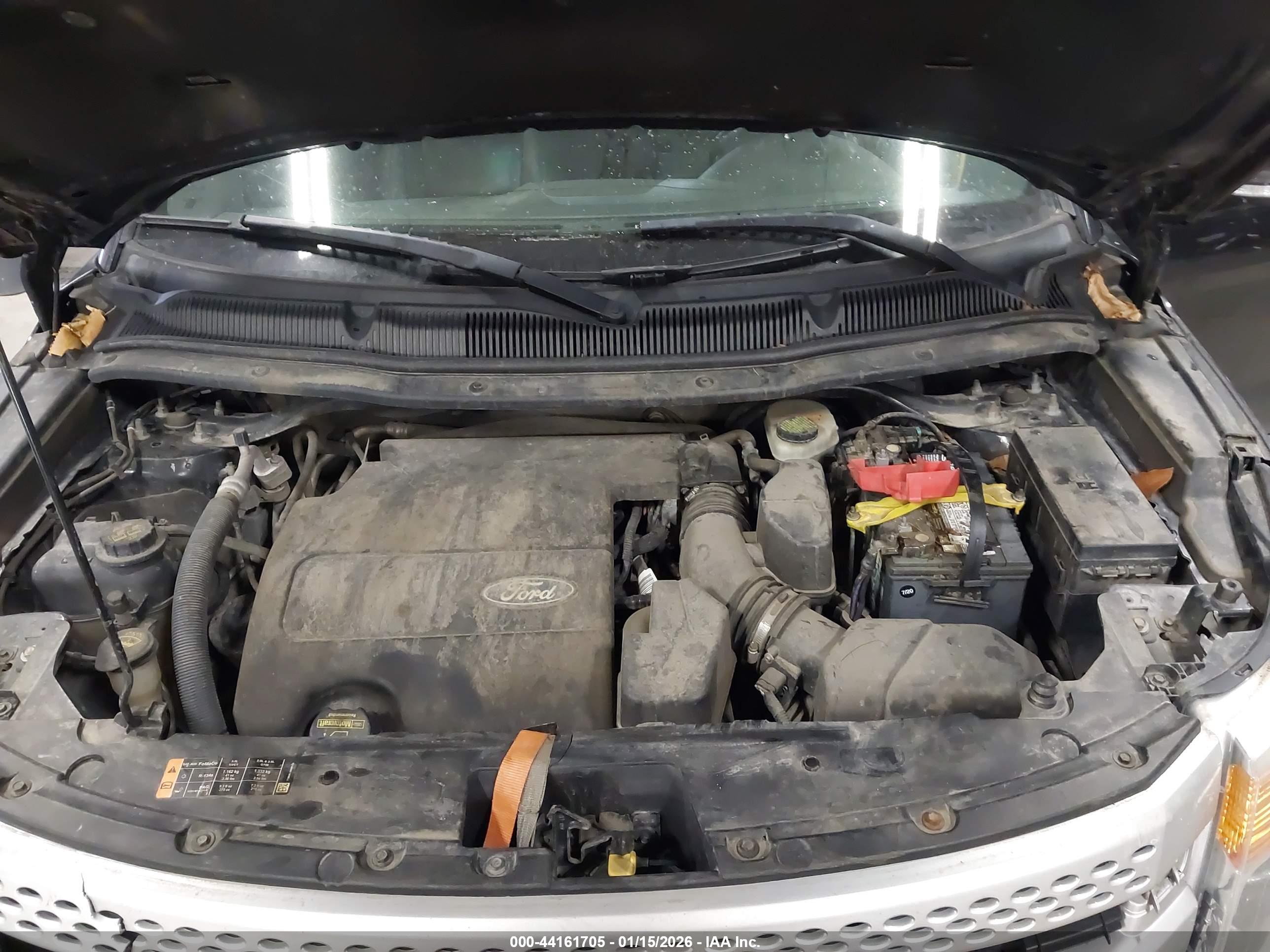 FORD EXPLORER image 10