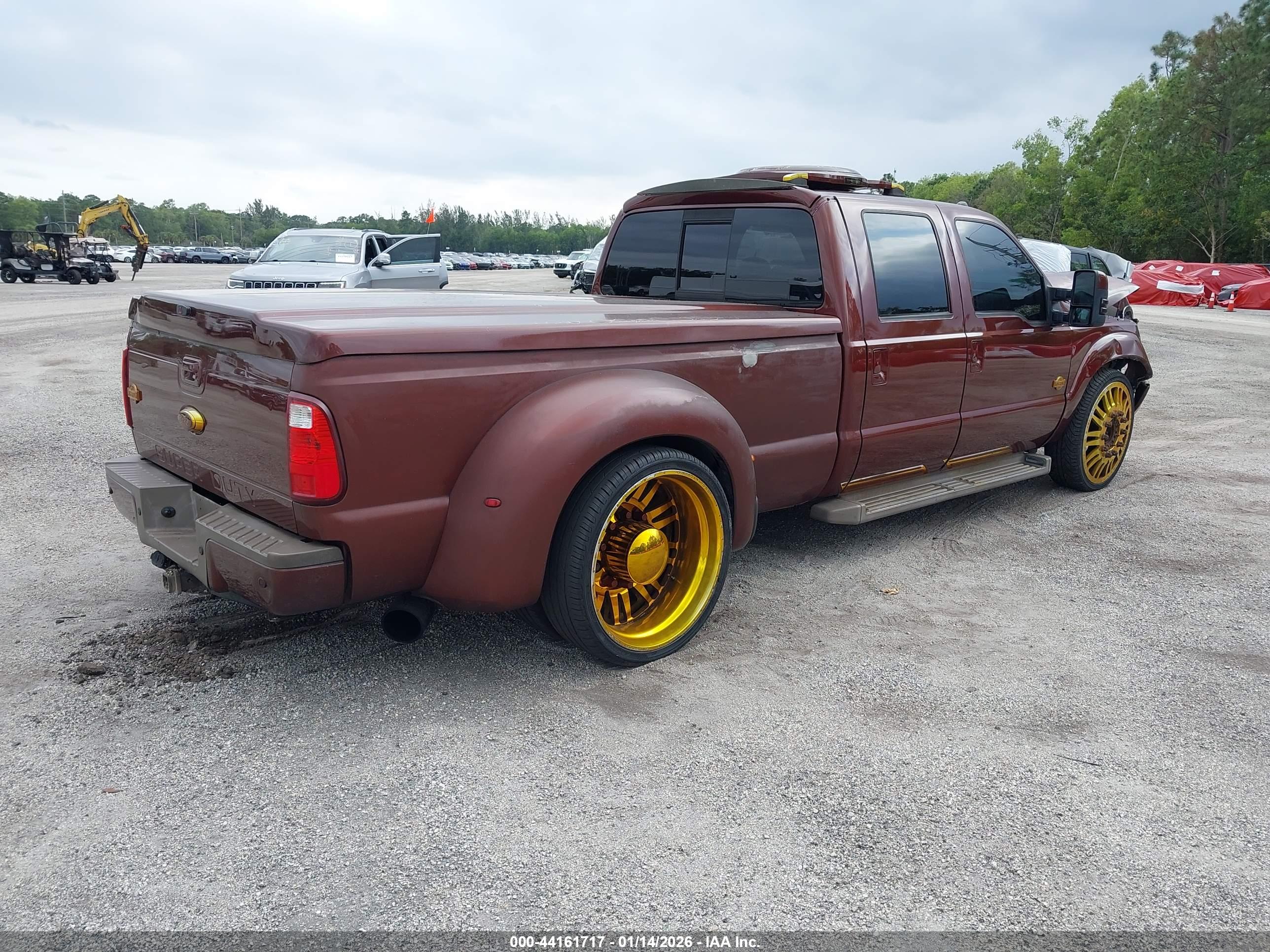 FORD F-350 image 4