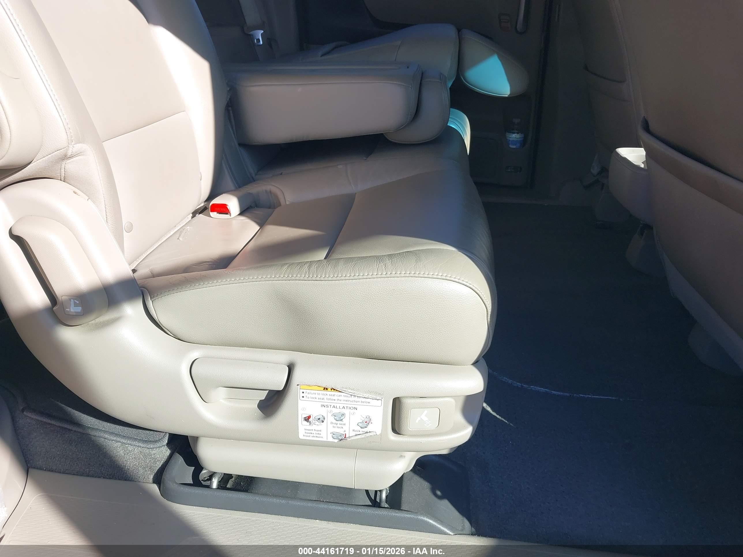 HONDA ODYSSEY image 8
