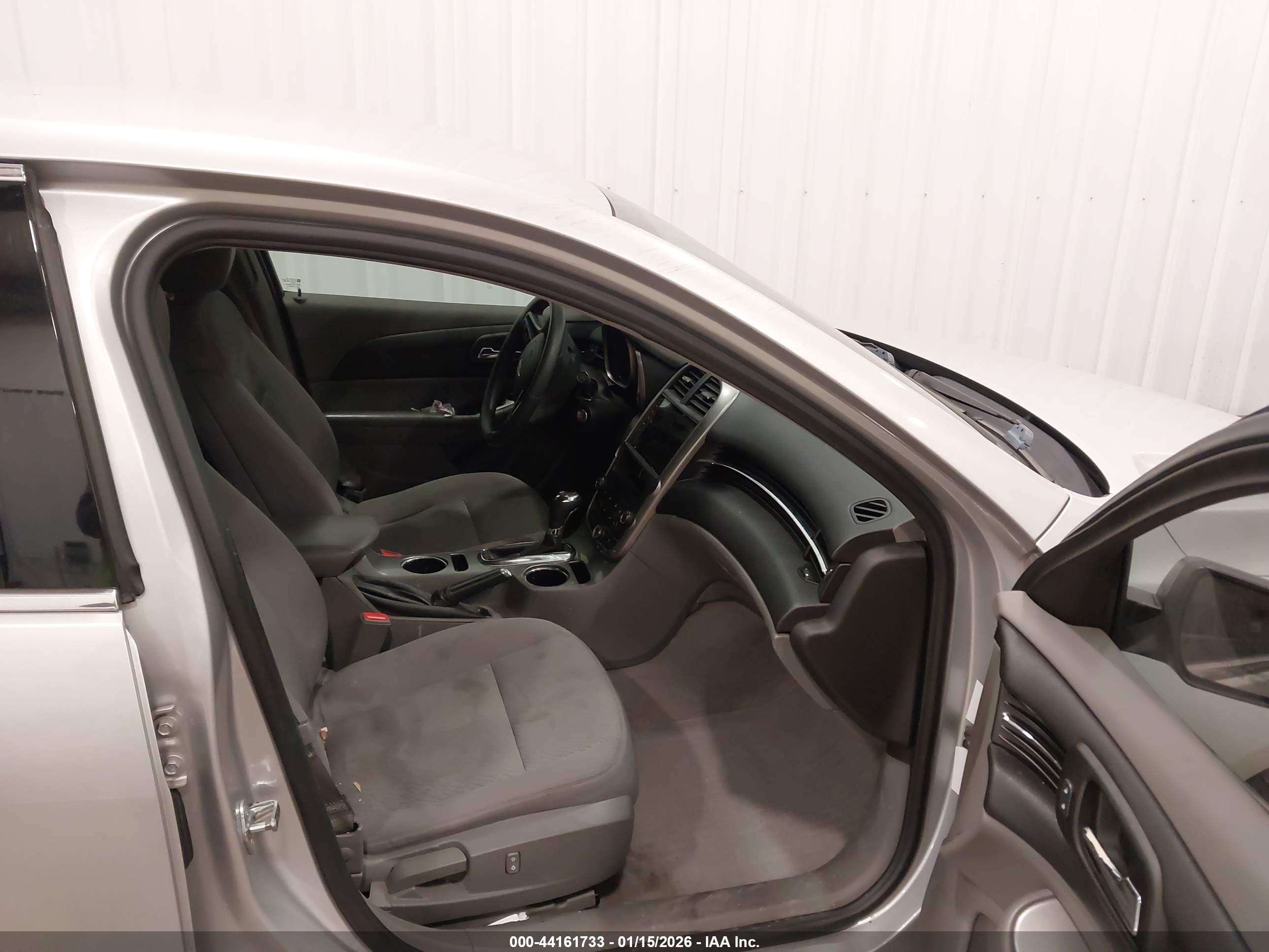 CHEVROLET MALIBU image 5