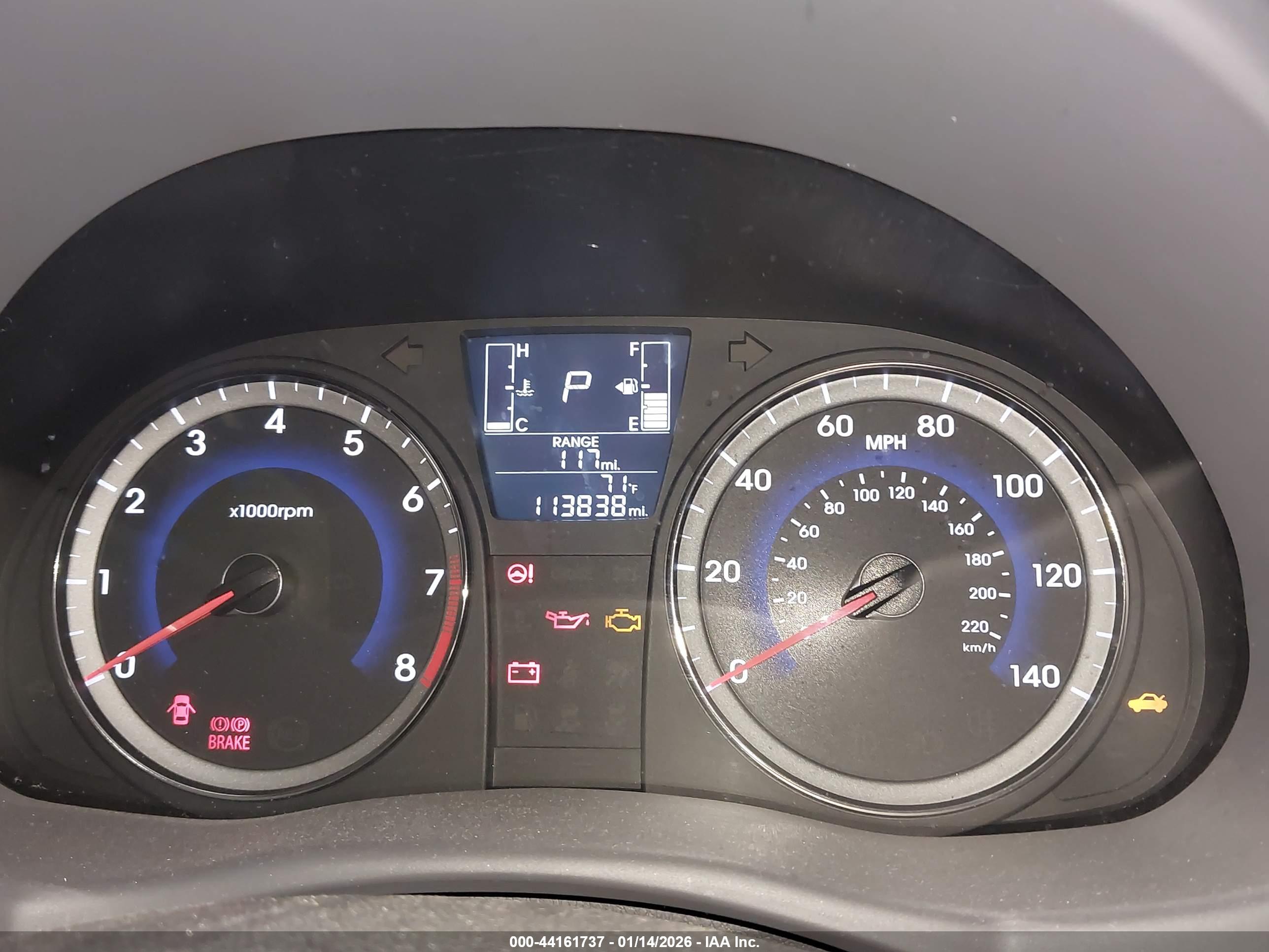 HYUNDAI ACCENT image 7