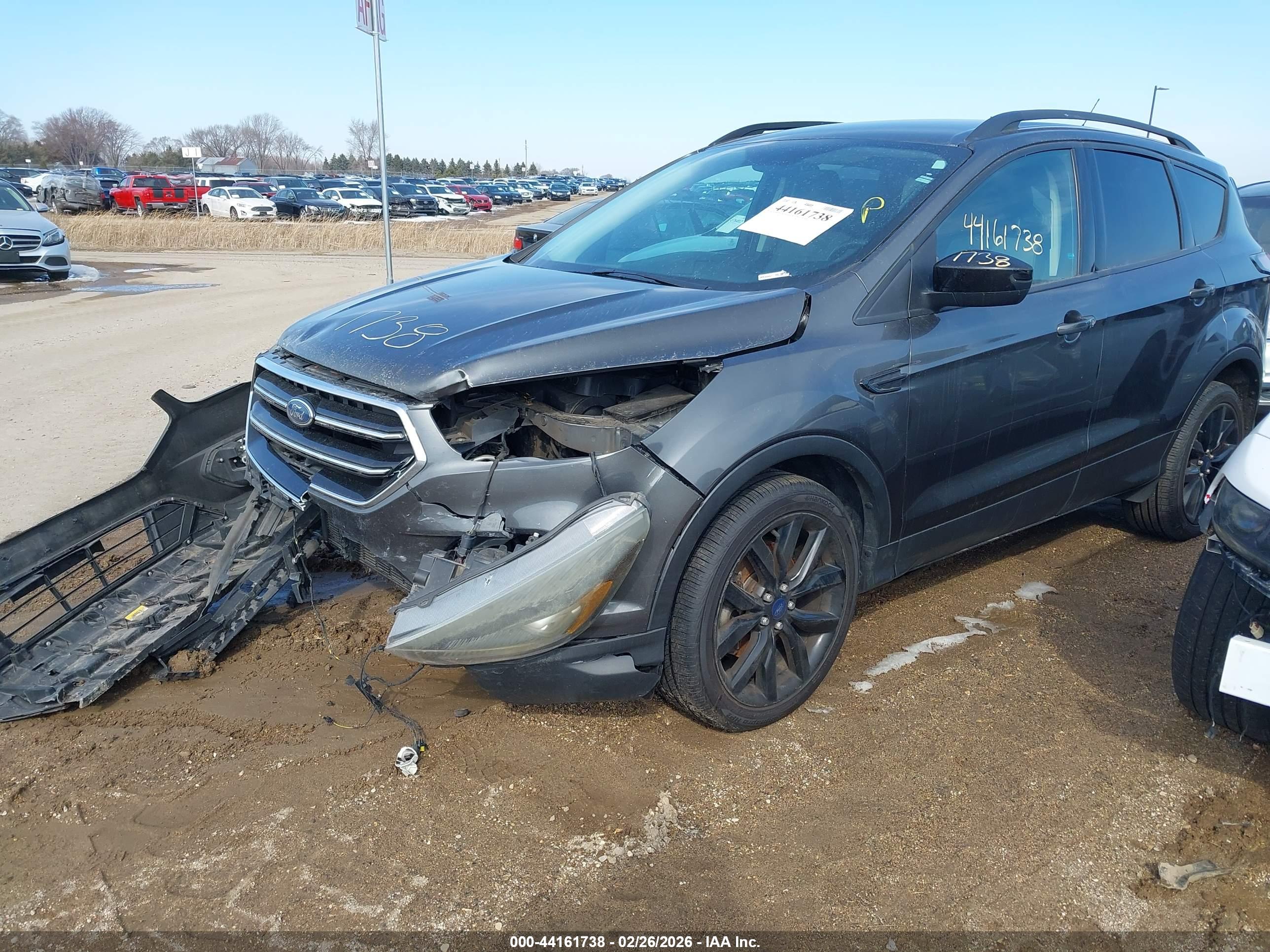 FORD ESCAPE image 2