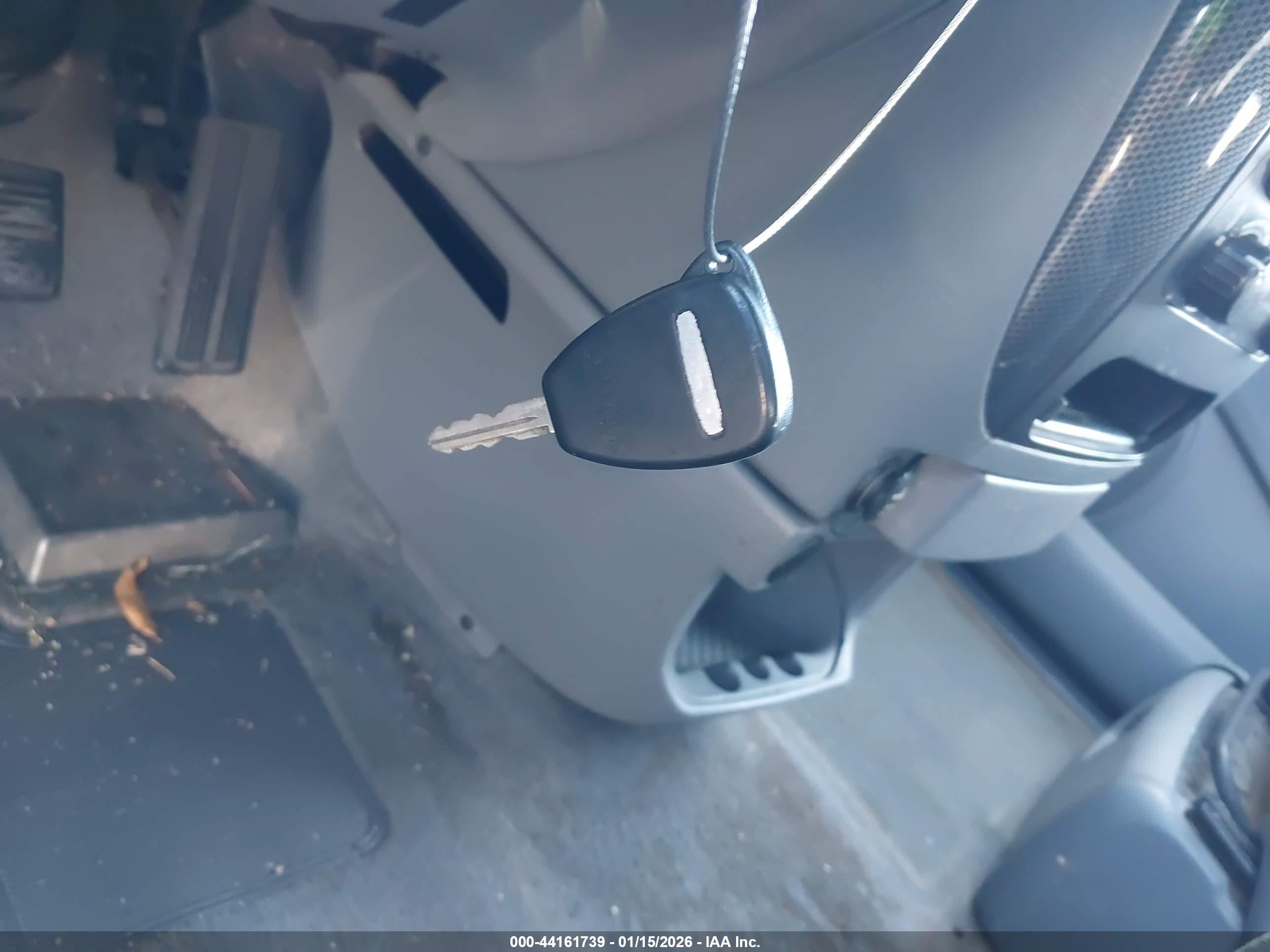 DODGE CARAVAN image 11
