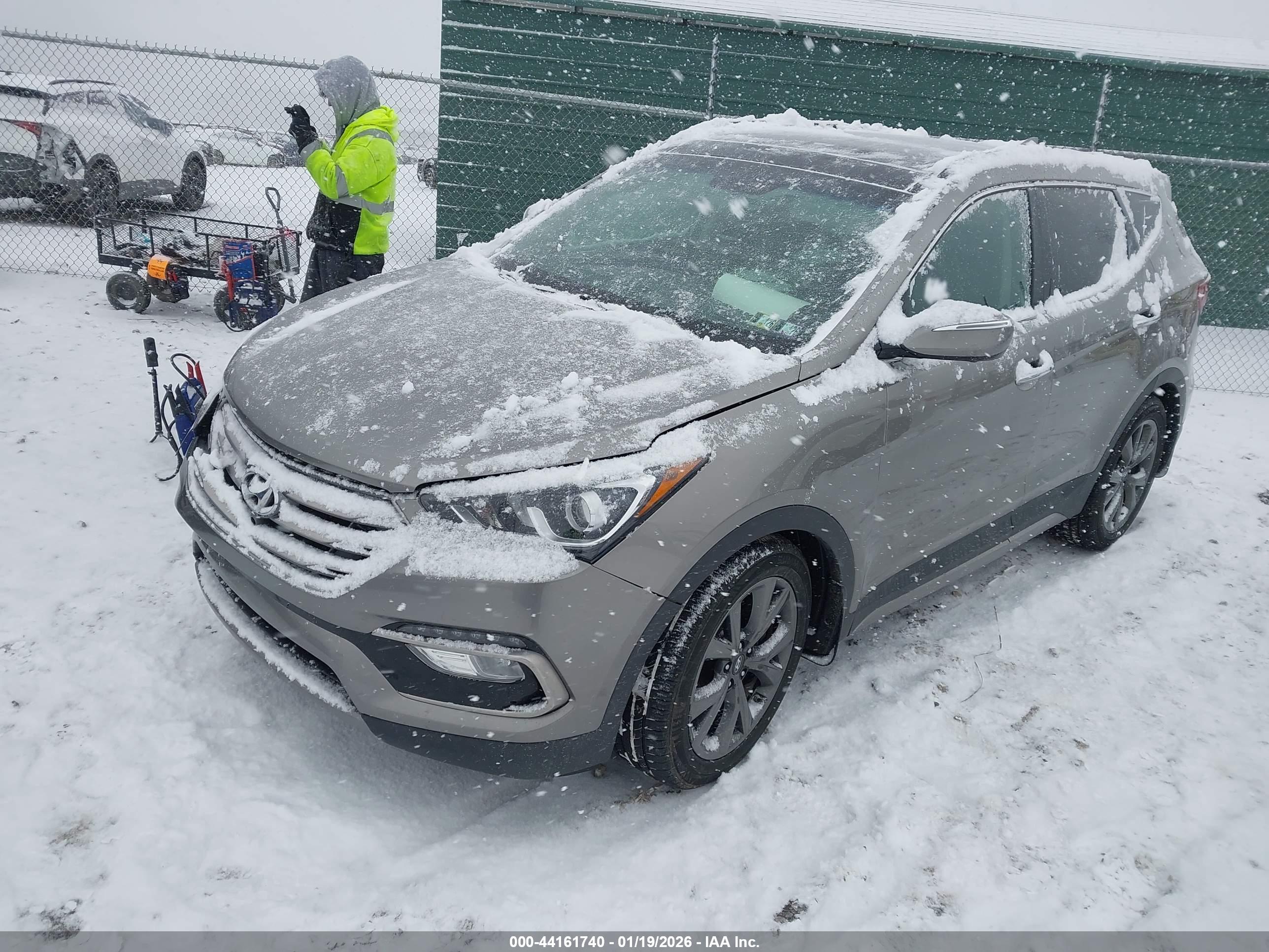 HYUNDAI SANTA image 2