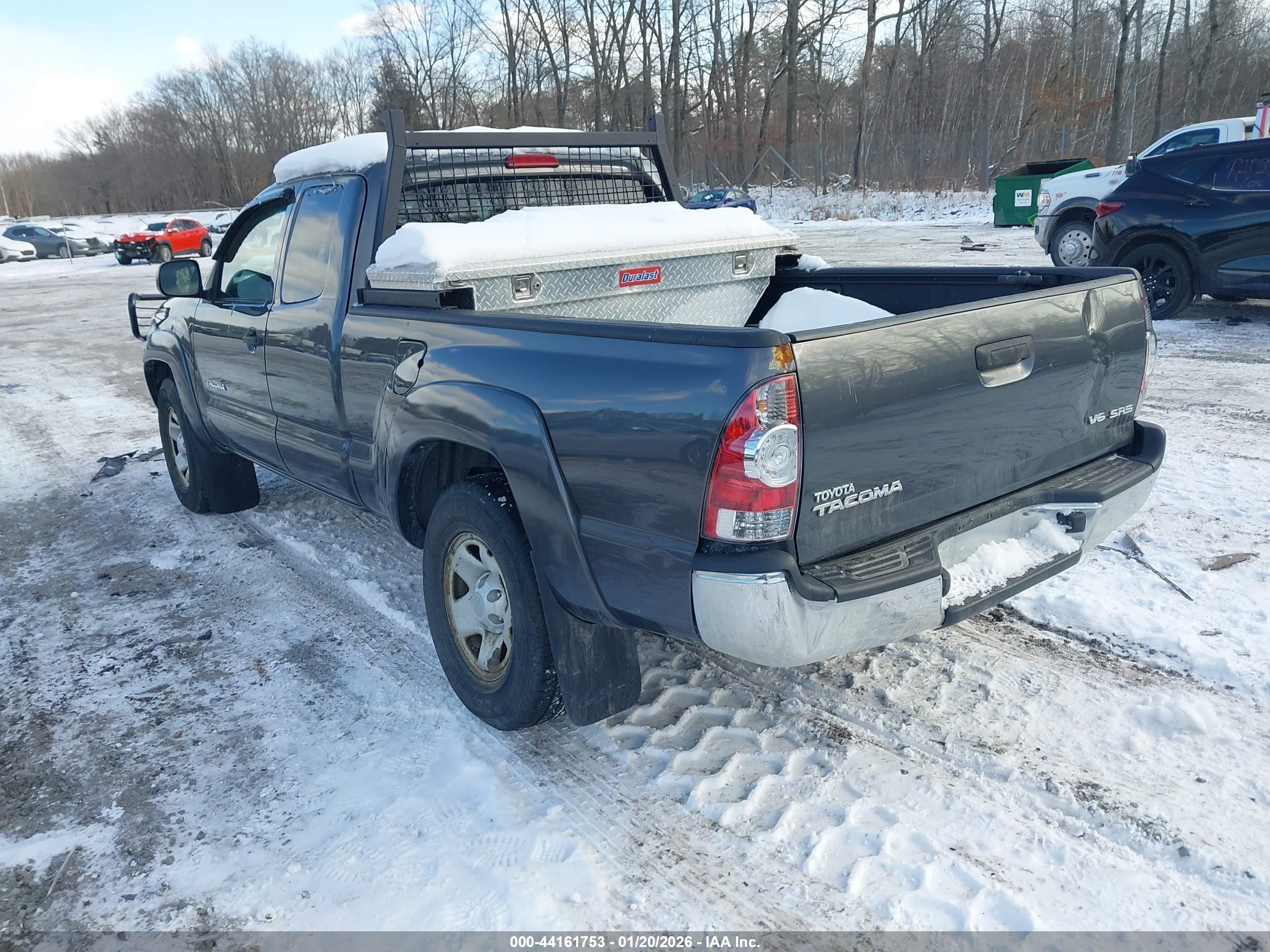 TOYOTA TACOMA image 3