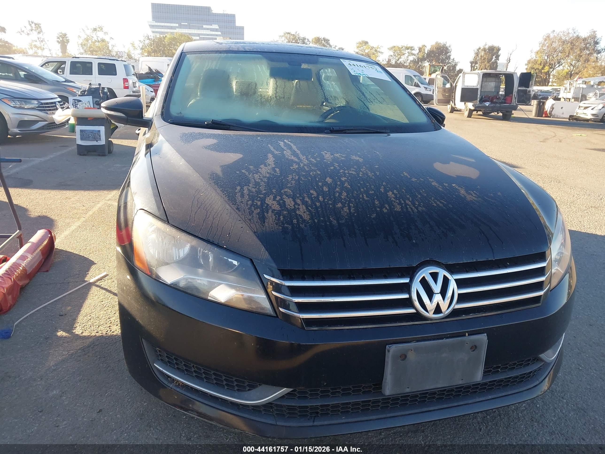 VOLKSWAGEN PASSAT image 6