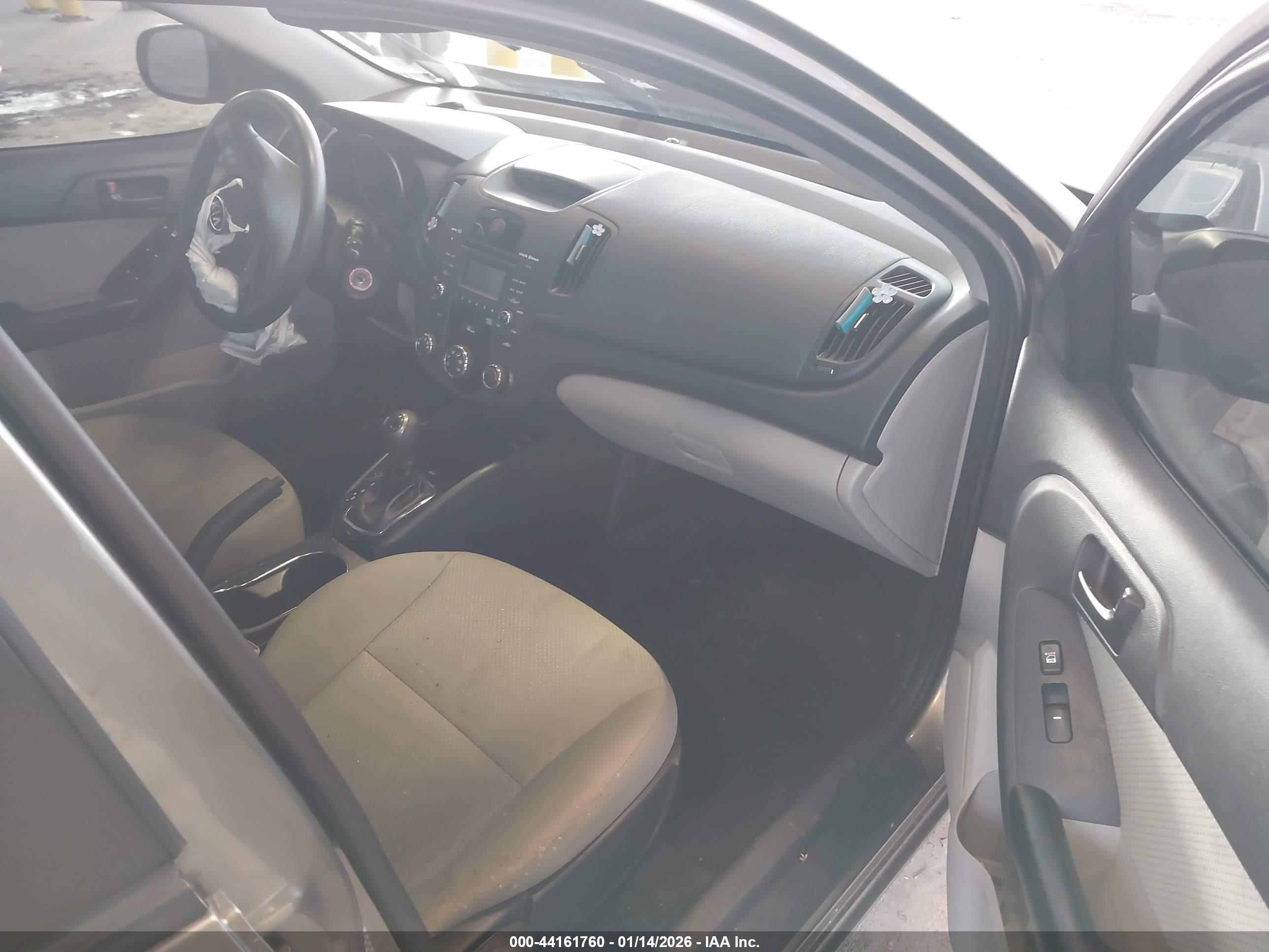 KIA FORTE image 5