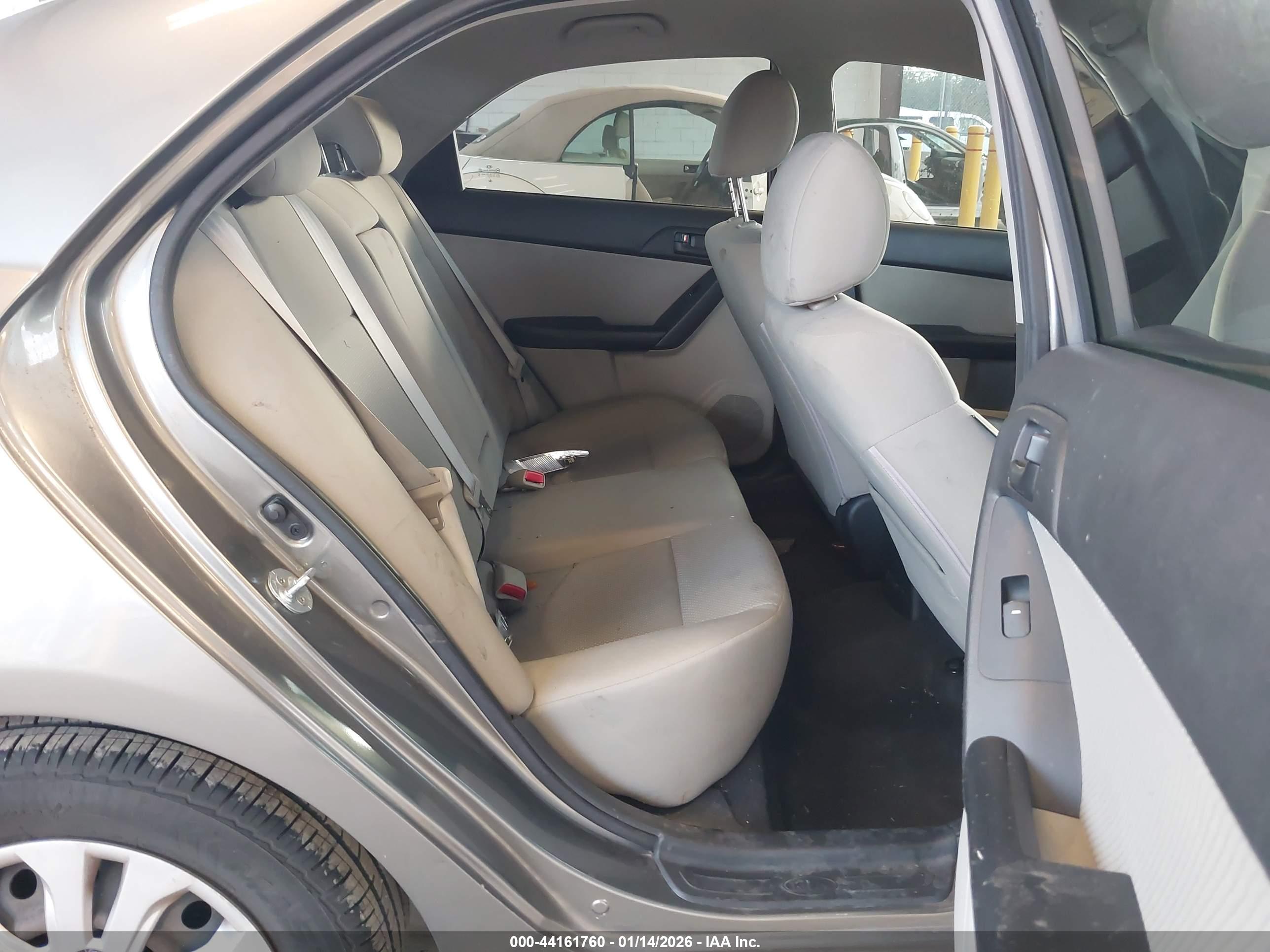 KIA FORTE image 8