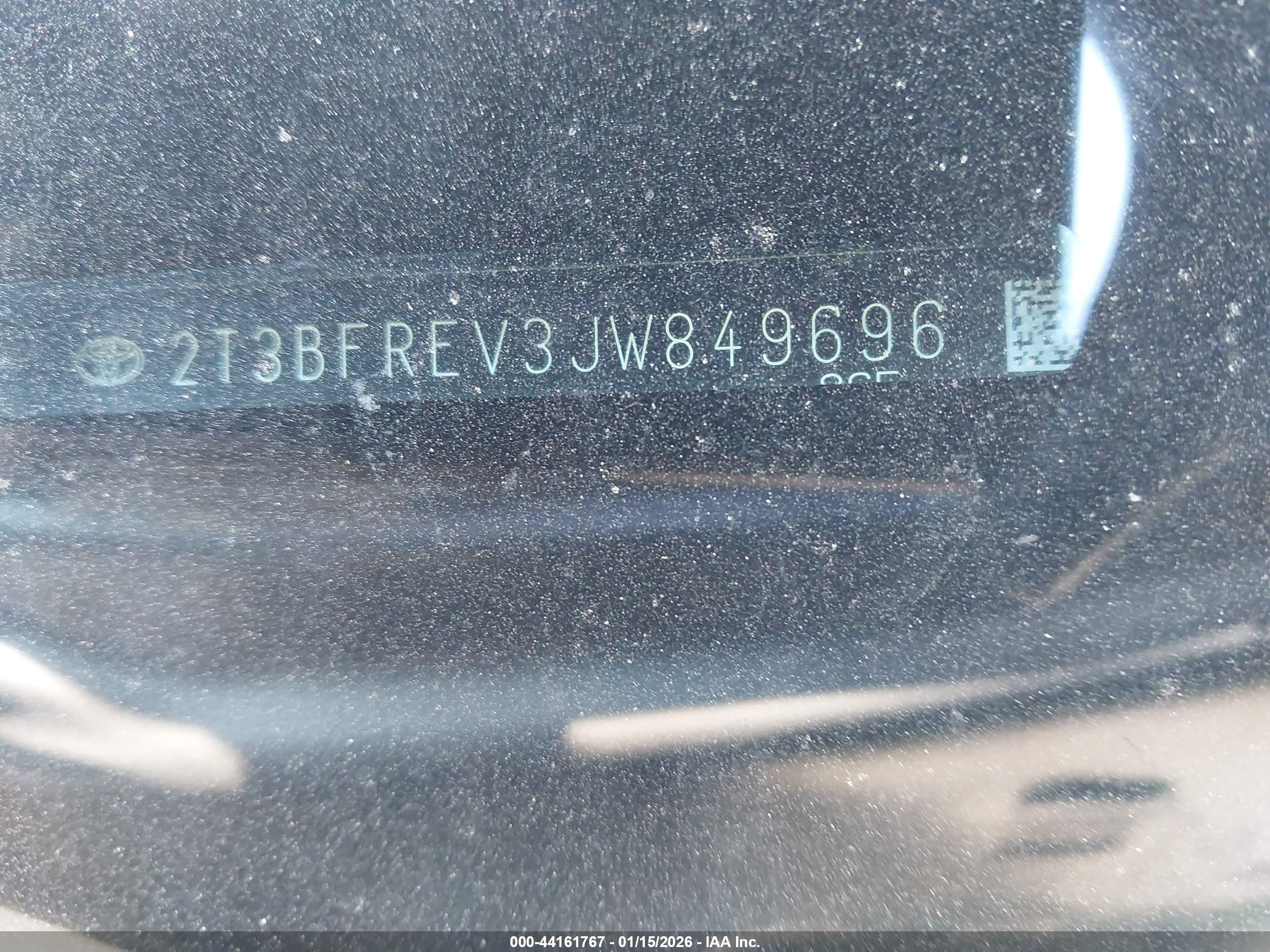 TOYOTA RAV4 image 9