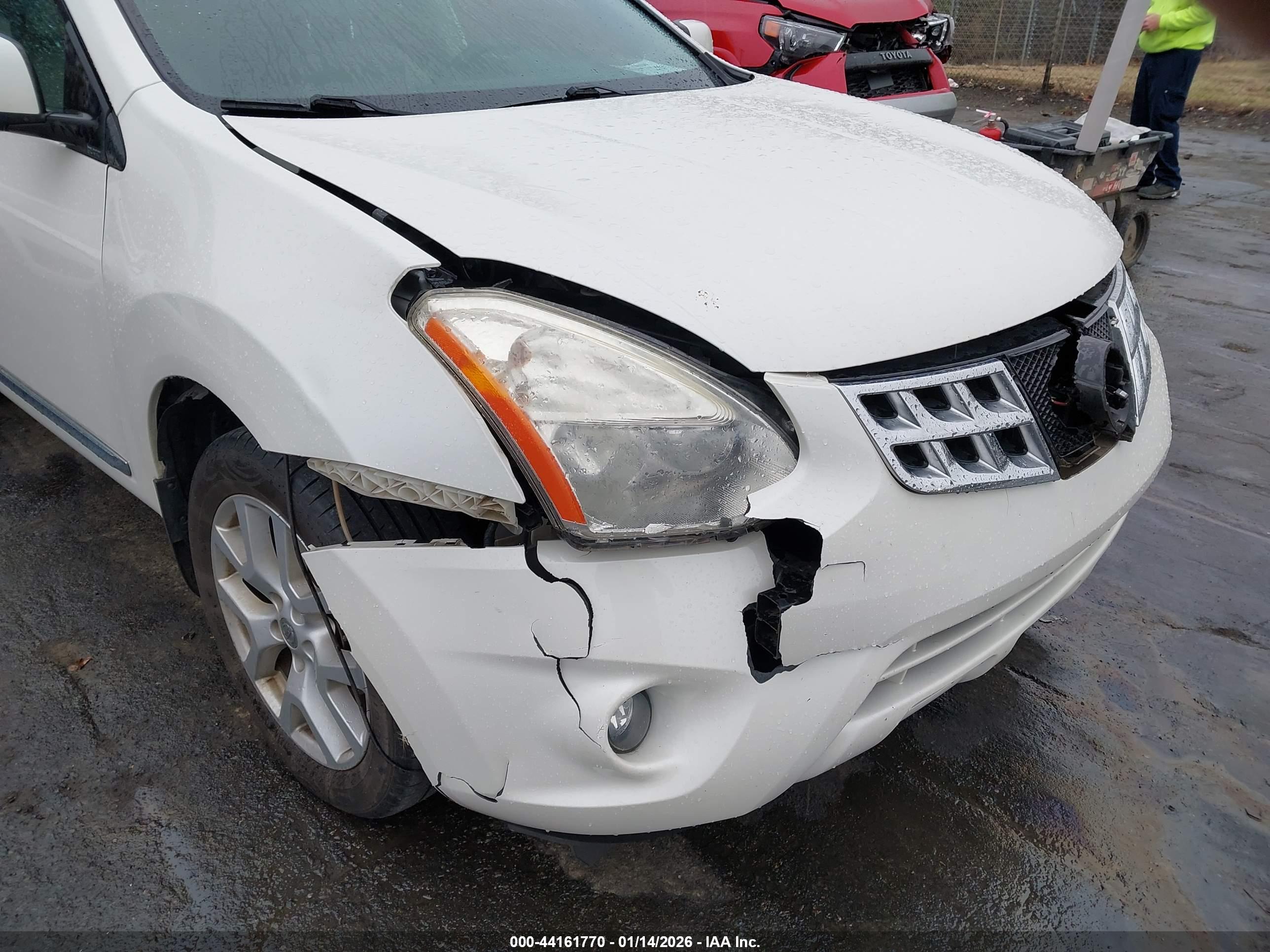 NISSAN ROGUE image 6