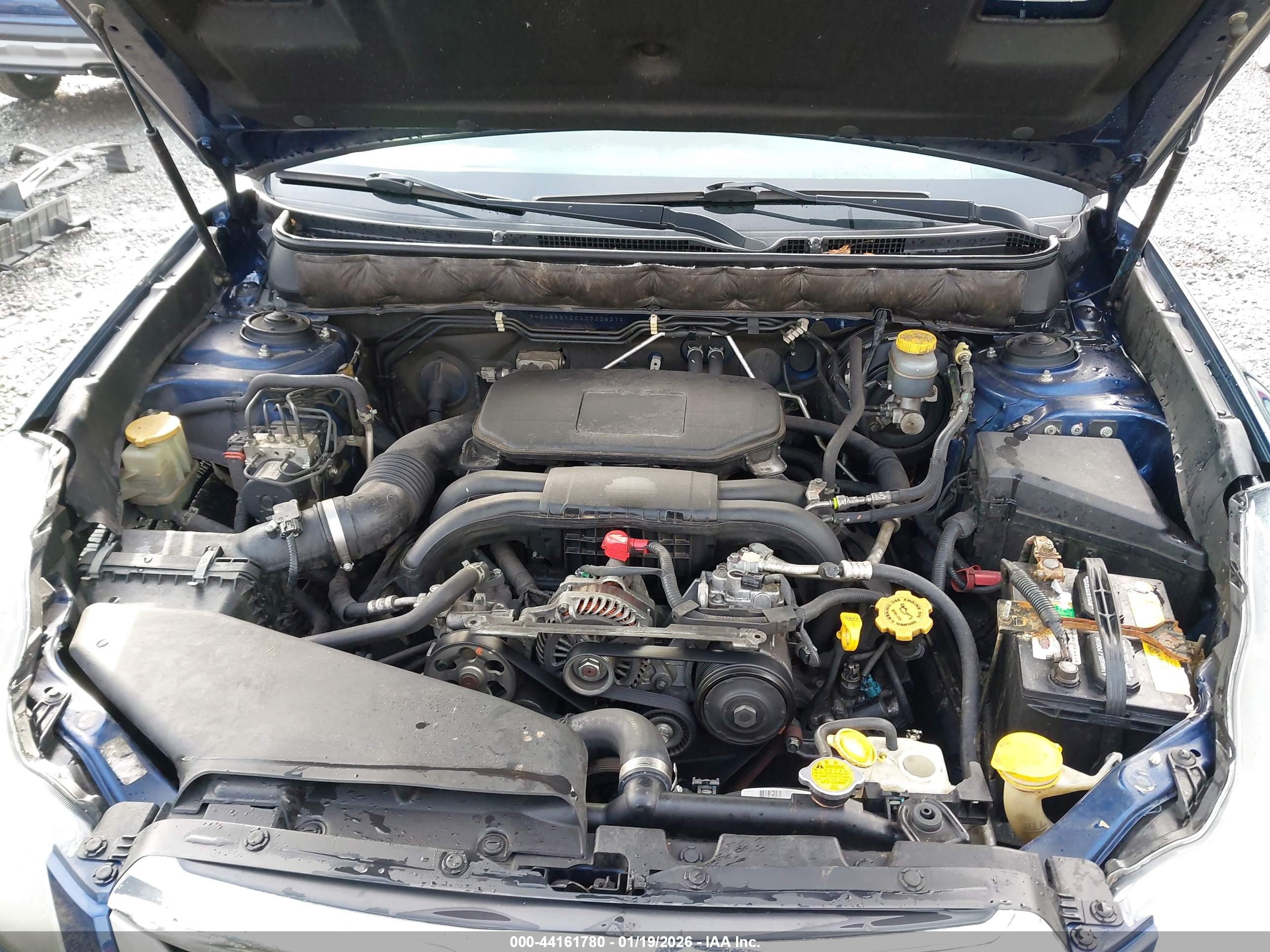 SUBARU OUTBACK image 10