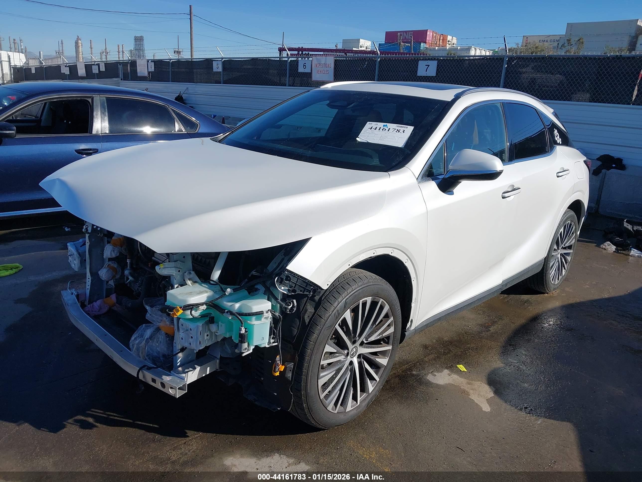 LEXUS RX image 2