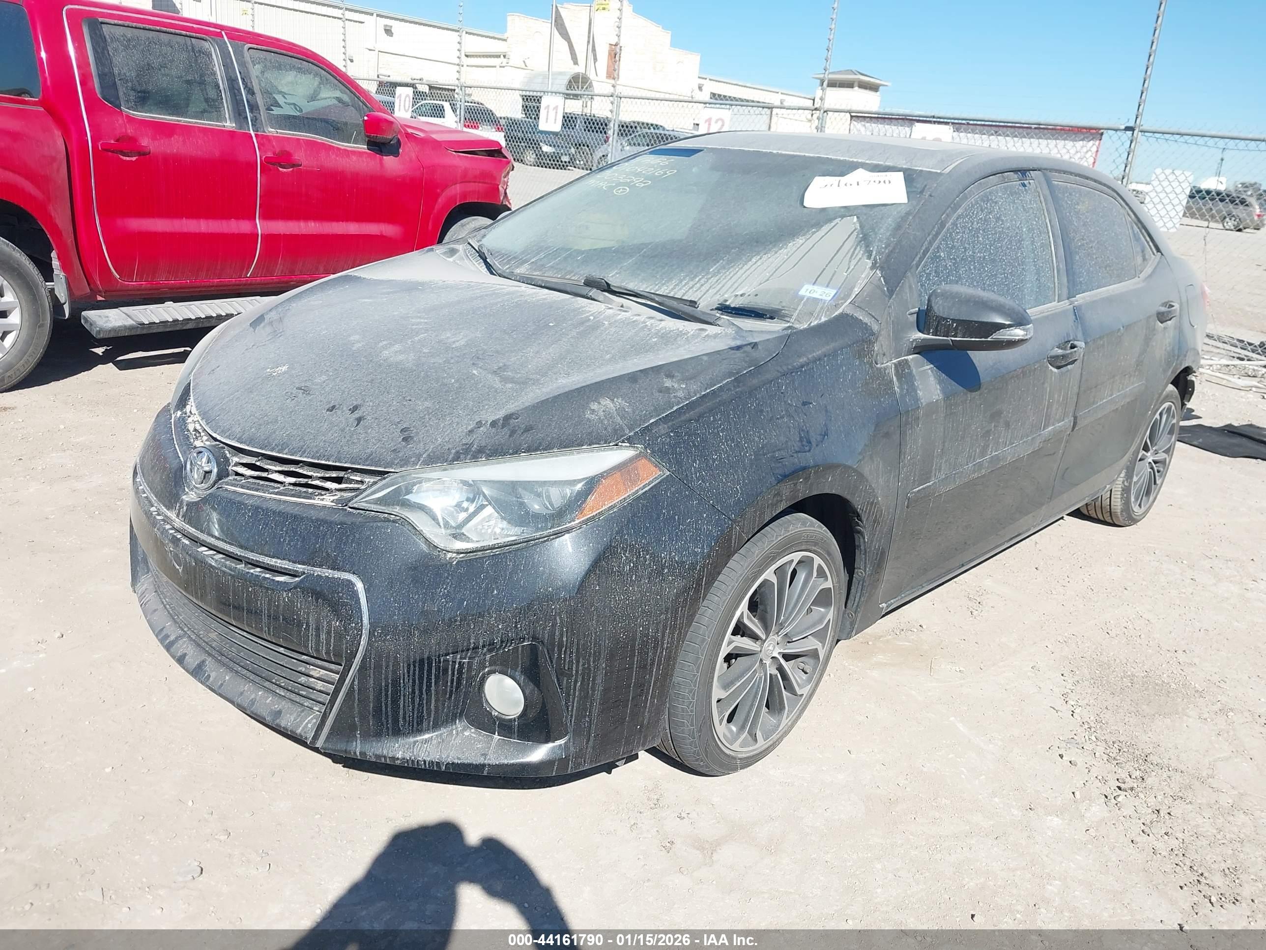 TOYOTA COROLLA image 2