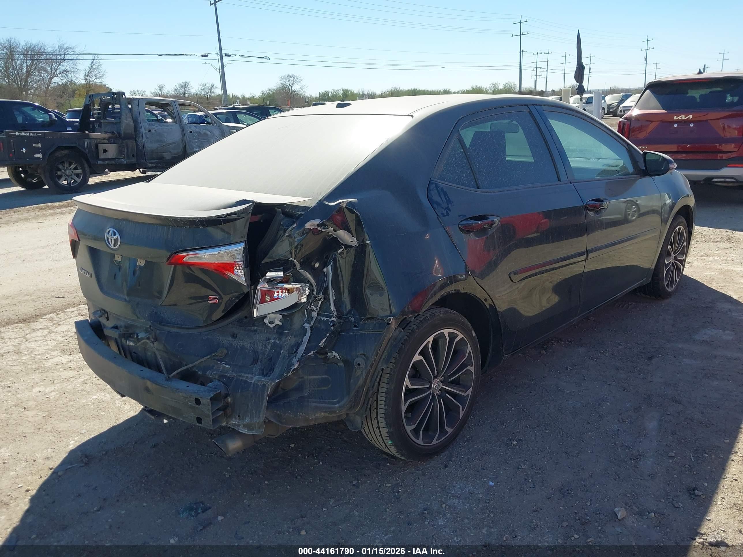 TOYOTA COROLLA image 4