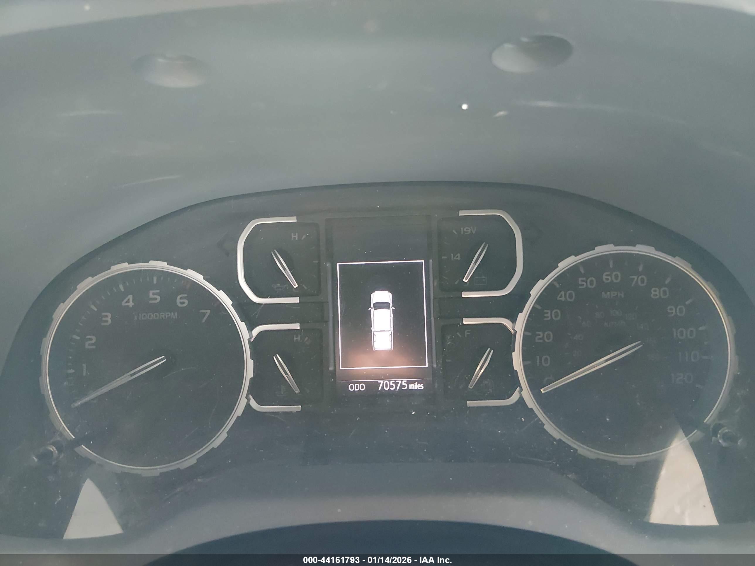 TOYOTA TUNDRA image 7