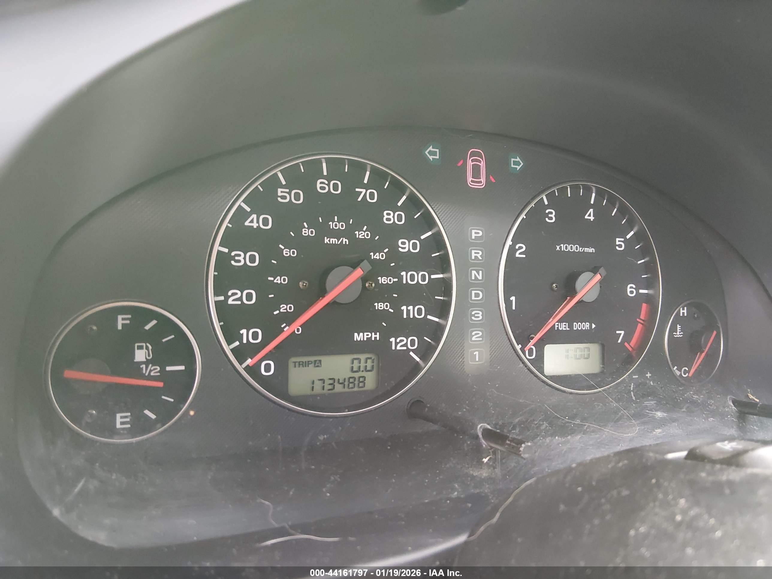 SUBARU LEGACY image 7