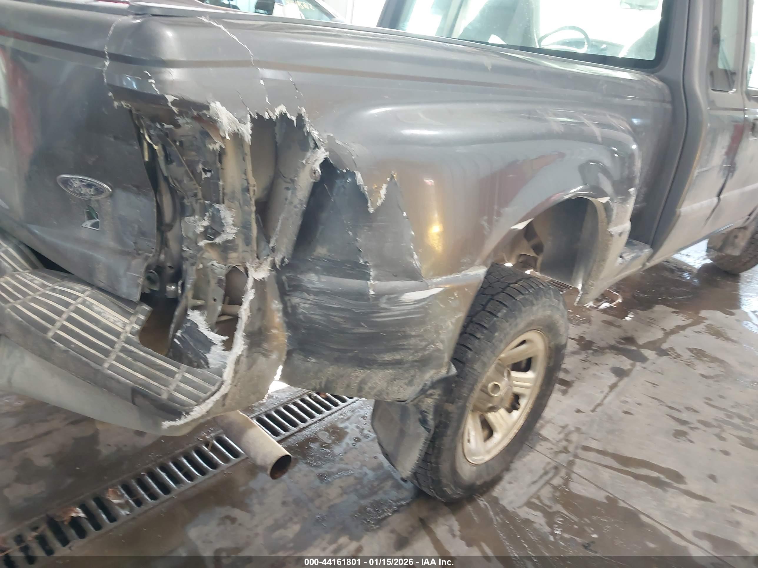 FORD RANGER image 6