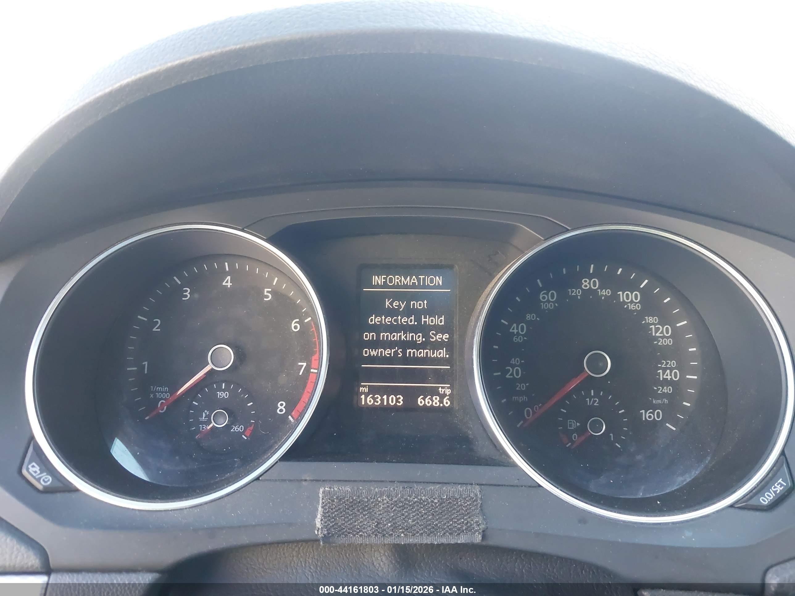 VOLKSWAGEN JETTA image 7
