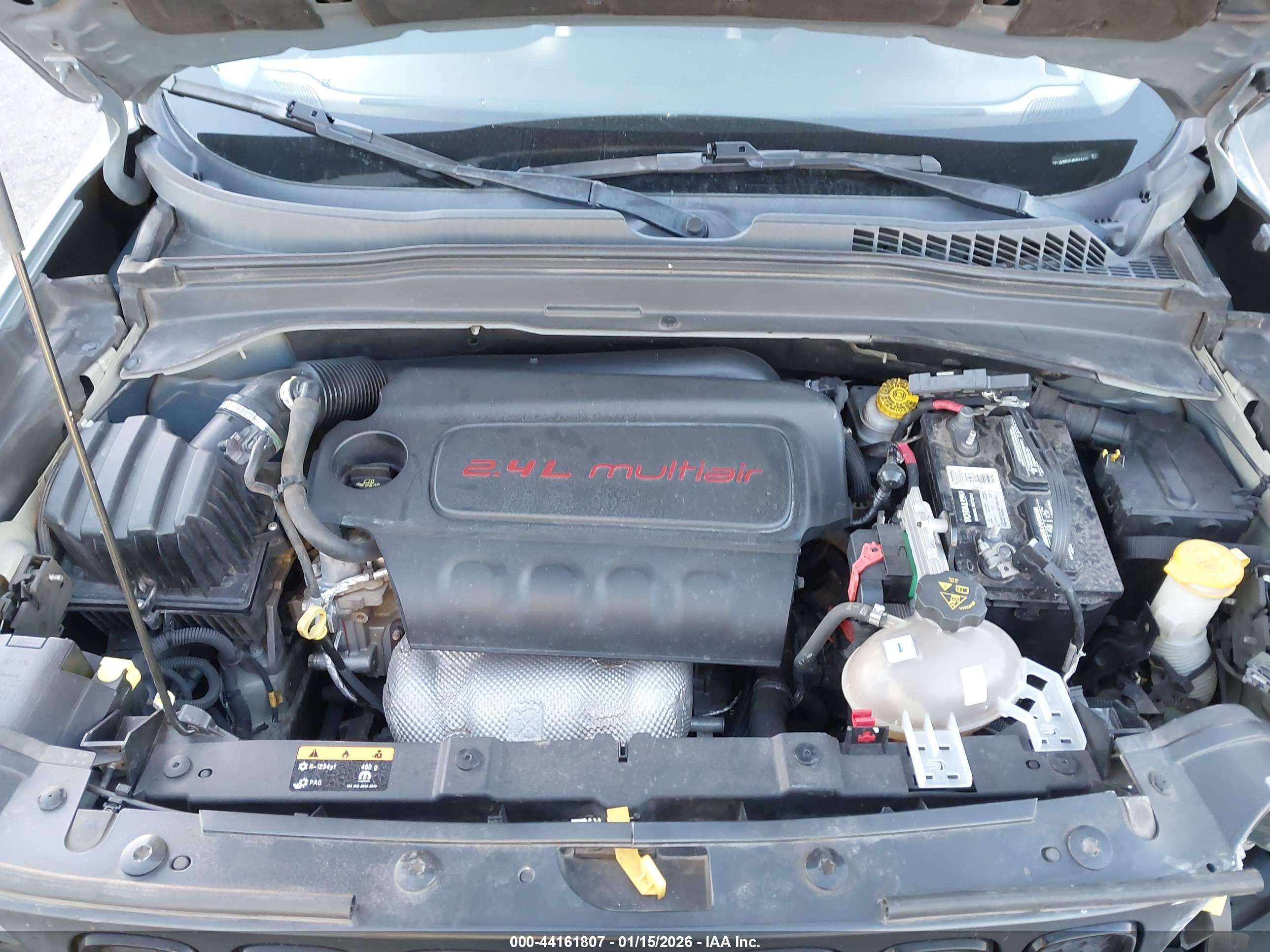 JEEP RENEGADE image 10