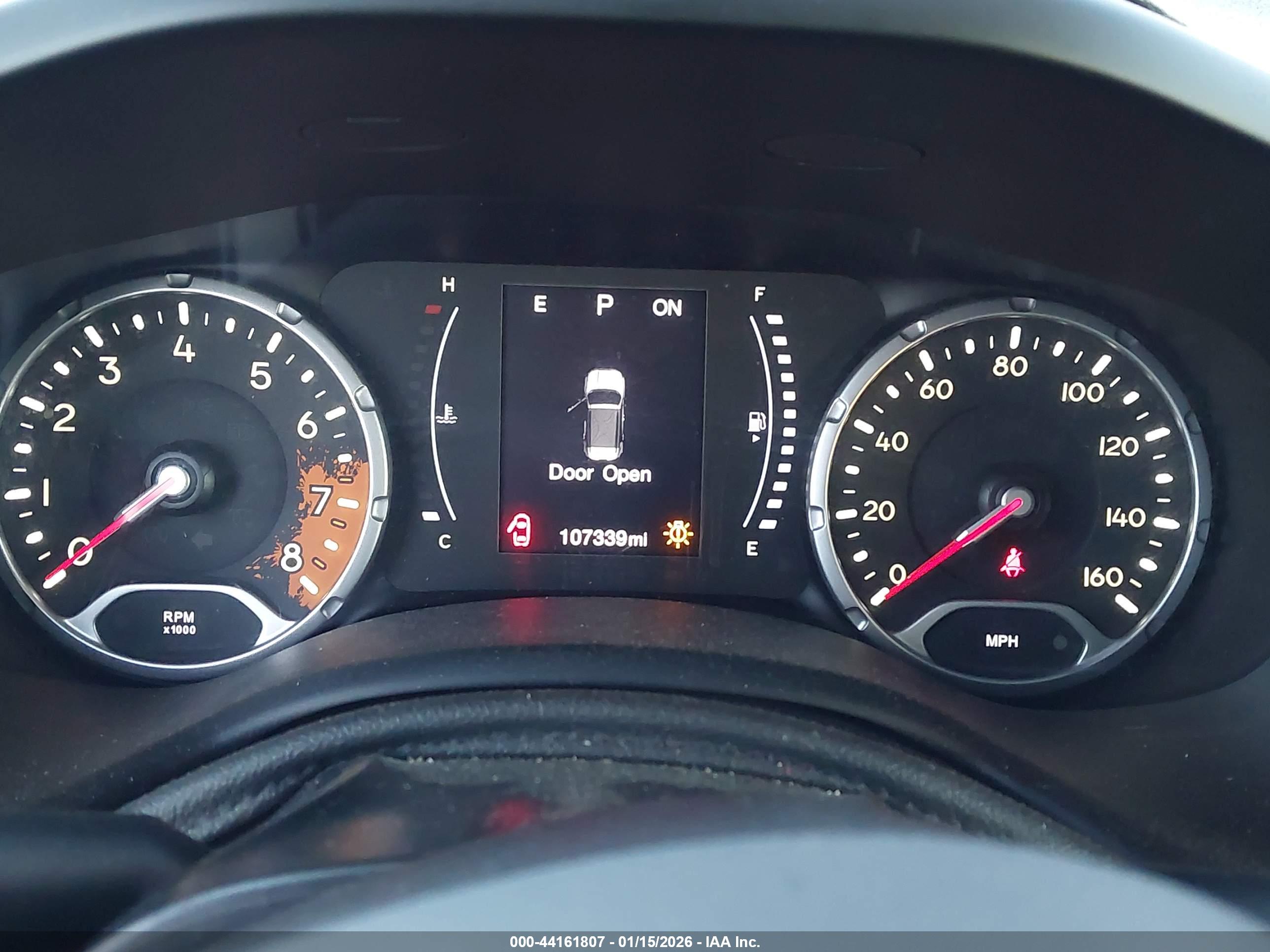 JEEP RENEGADE image 7
