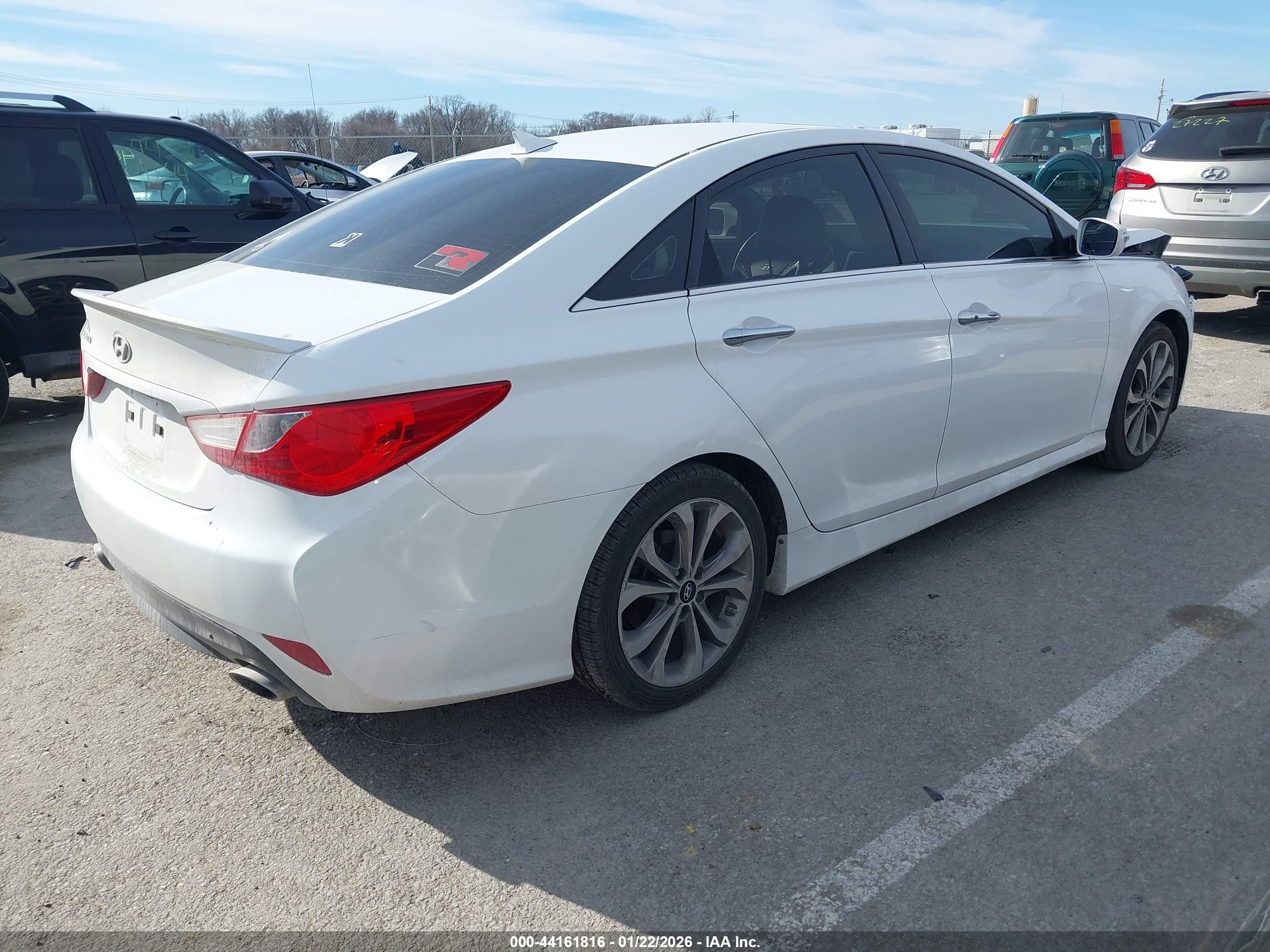 HYUNDAI SONATA image 4