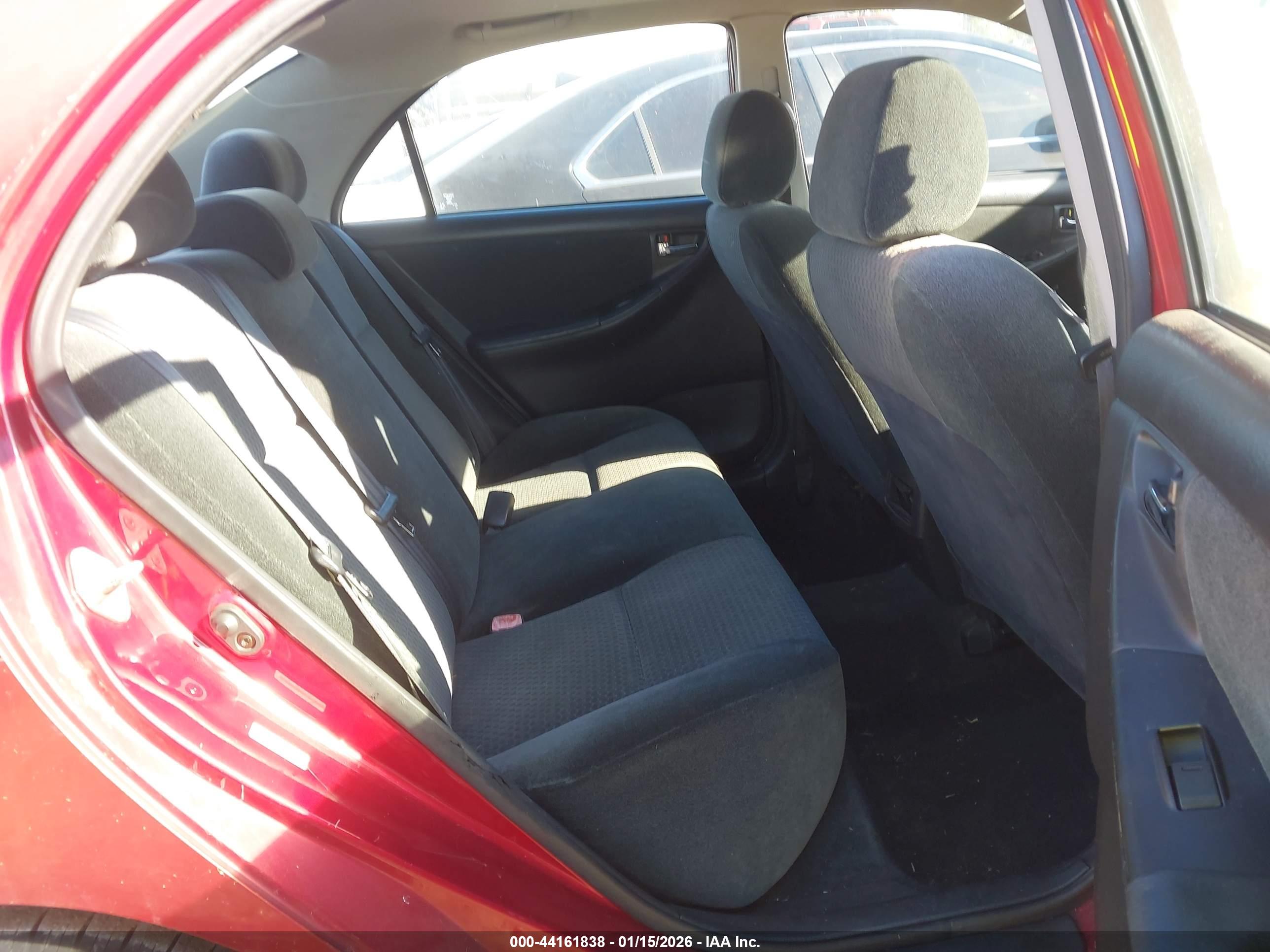 TOYOTA COROLLA image 8
