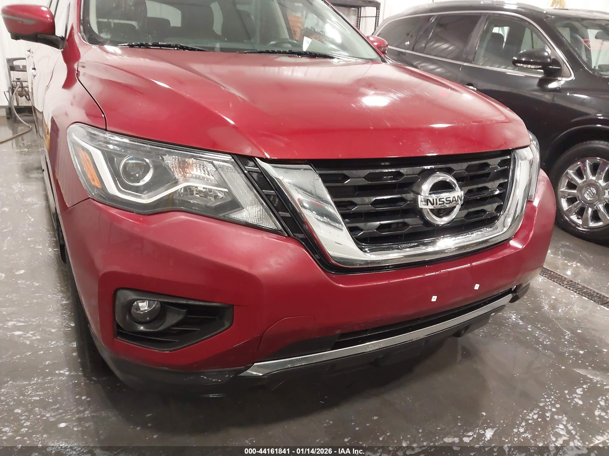 NISSAN PATHFINDER image 6
