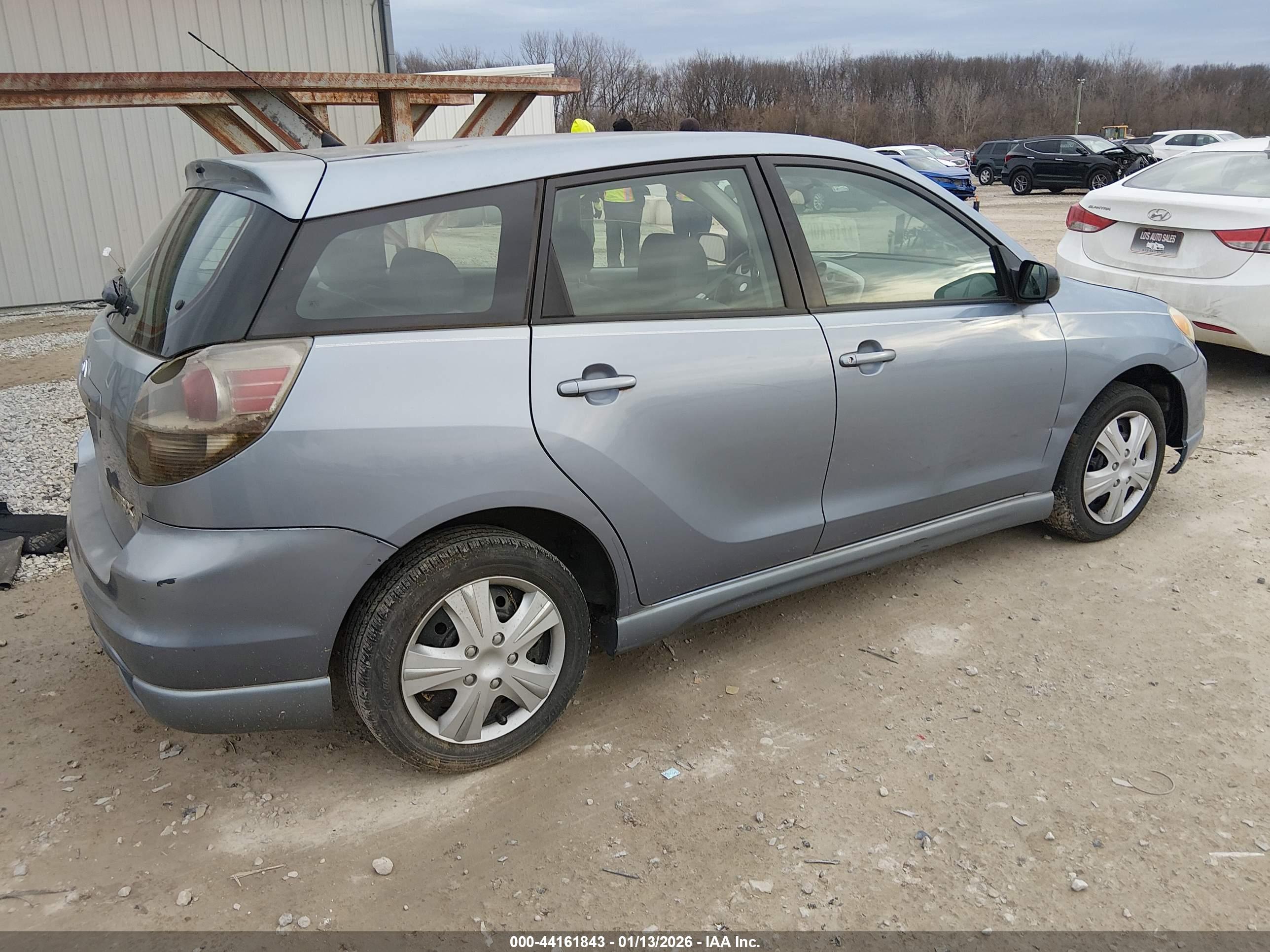 TOYOTA MATRIX image 4