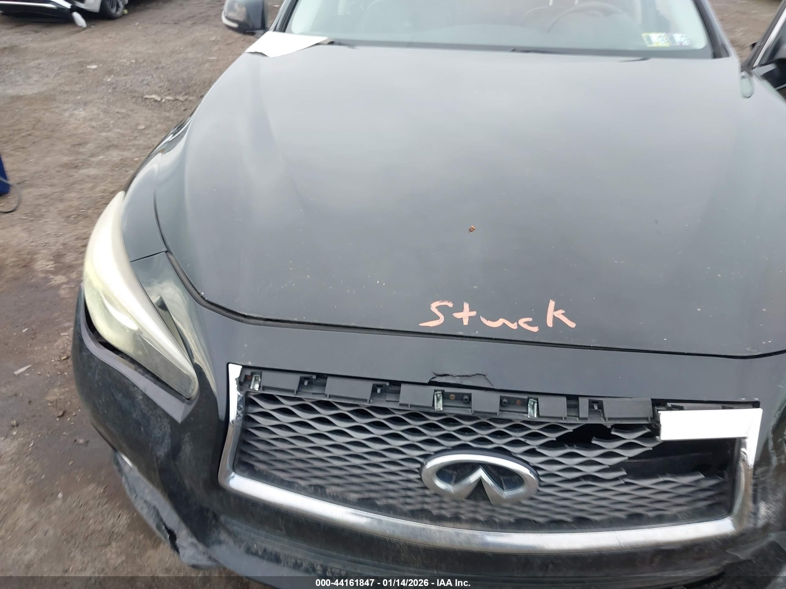 INFINITI Q50 image 10
