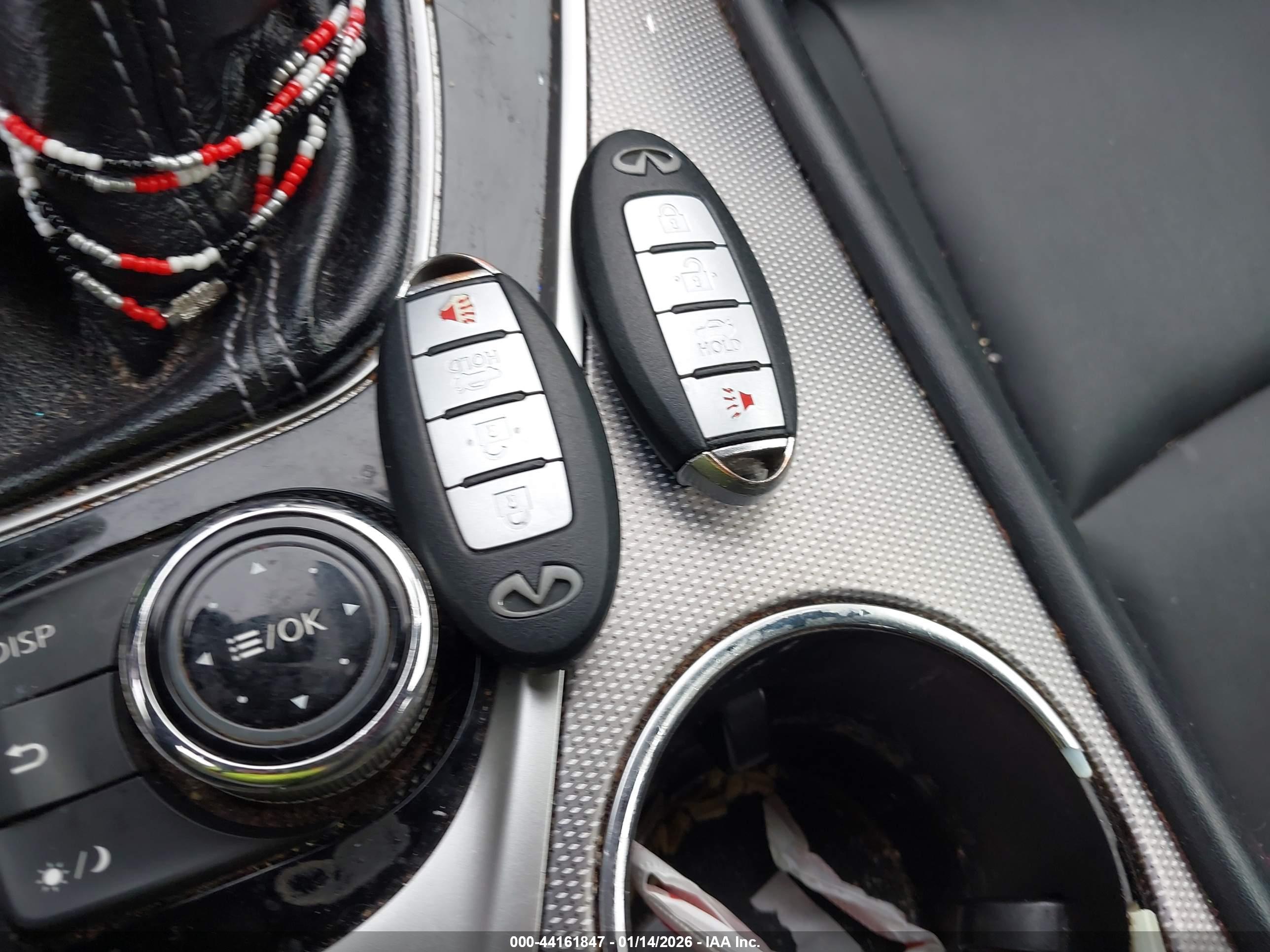 INFINITI Q50 image 11