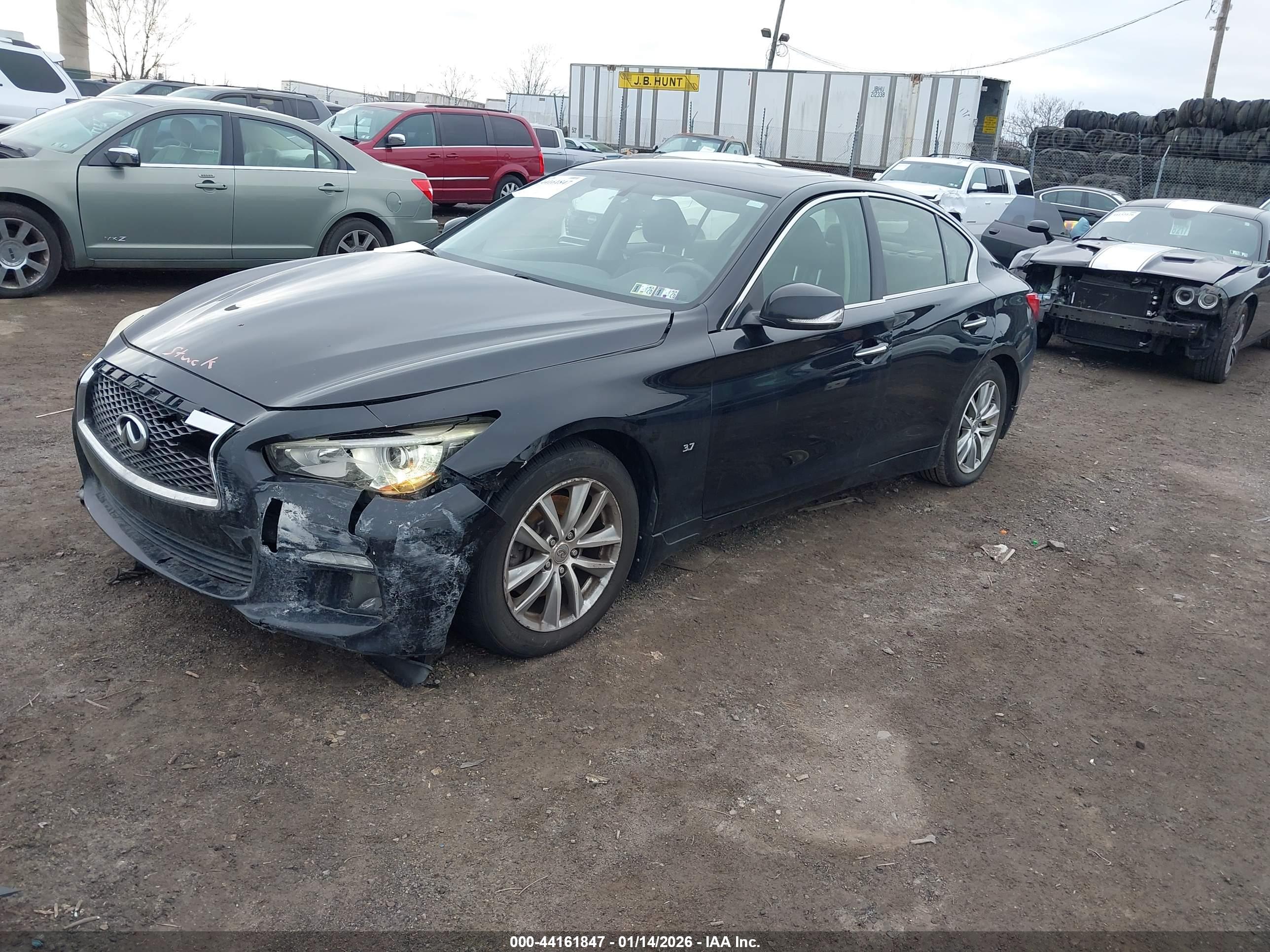 INFINITI Q50 image 2