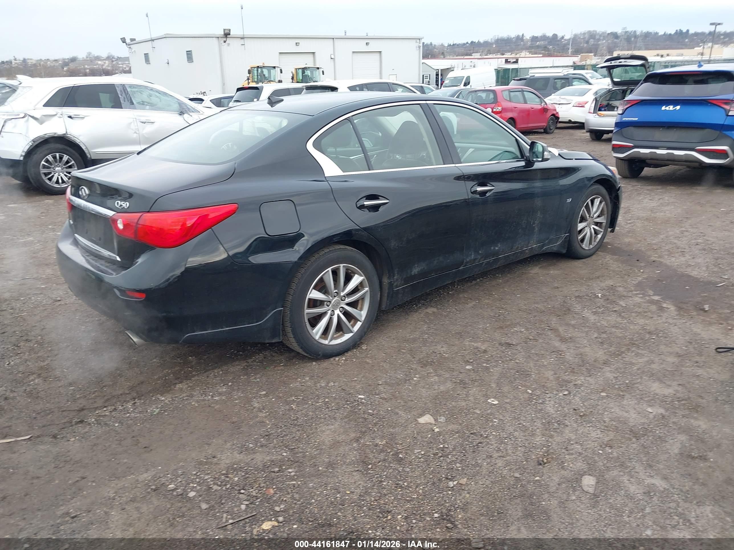 INFINITI Q50 image 4