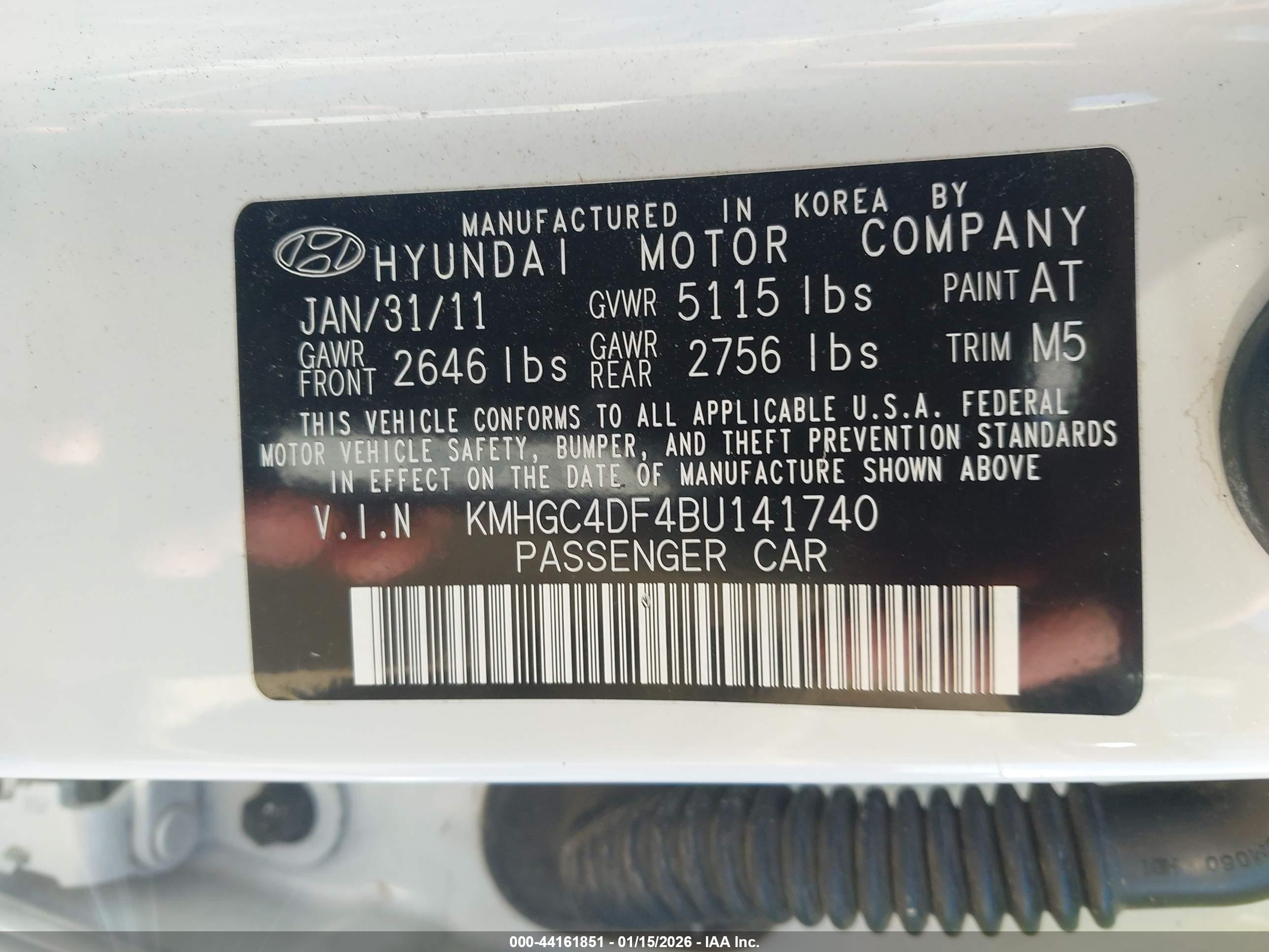 HYUNDAI GENESIS image 9
