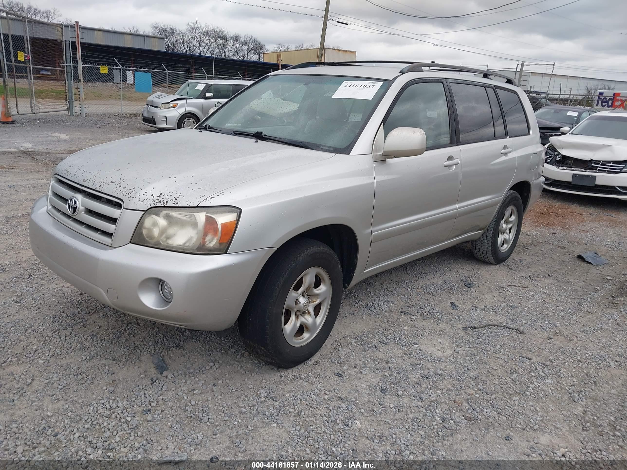 TOYOTA HIGHLANDER image 2