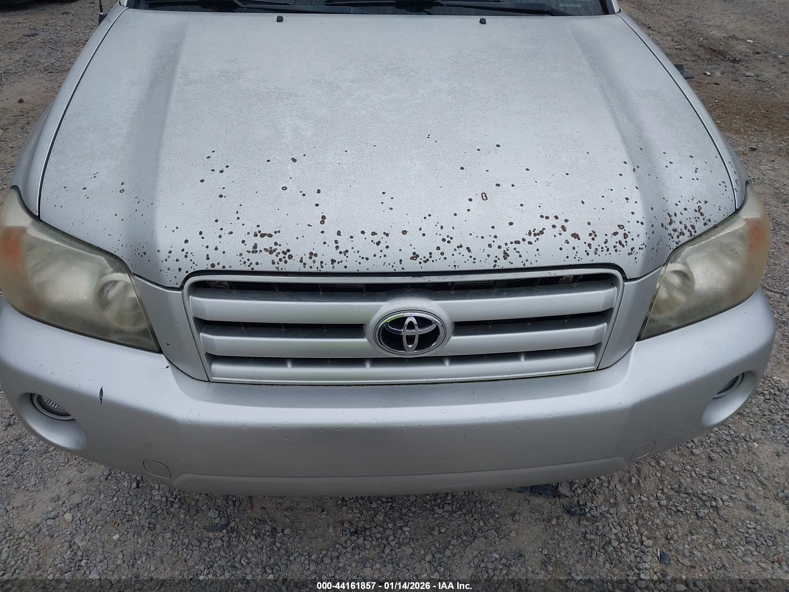 TOYOTA HIGHLANDER image 6