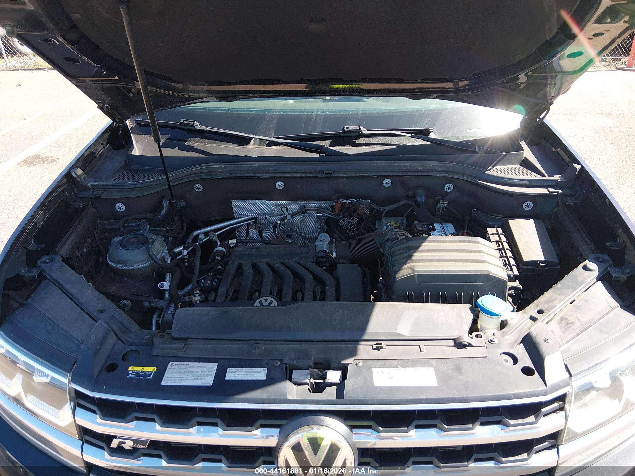 VOLKSWAGEN ATLAS image 10