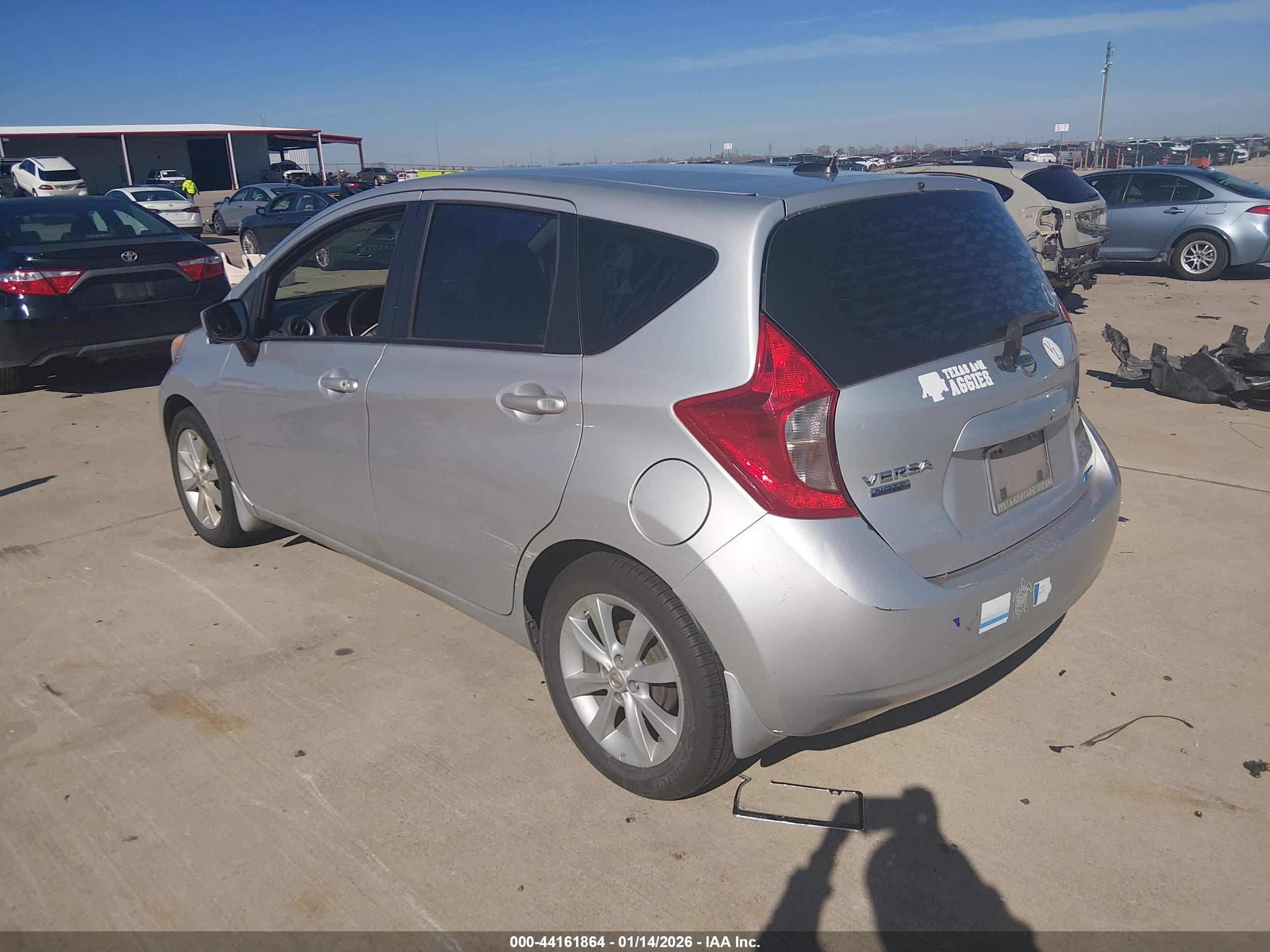 NISSAN VERSA image 3
