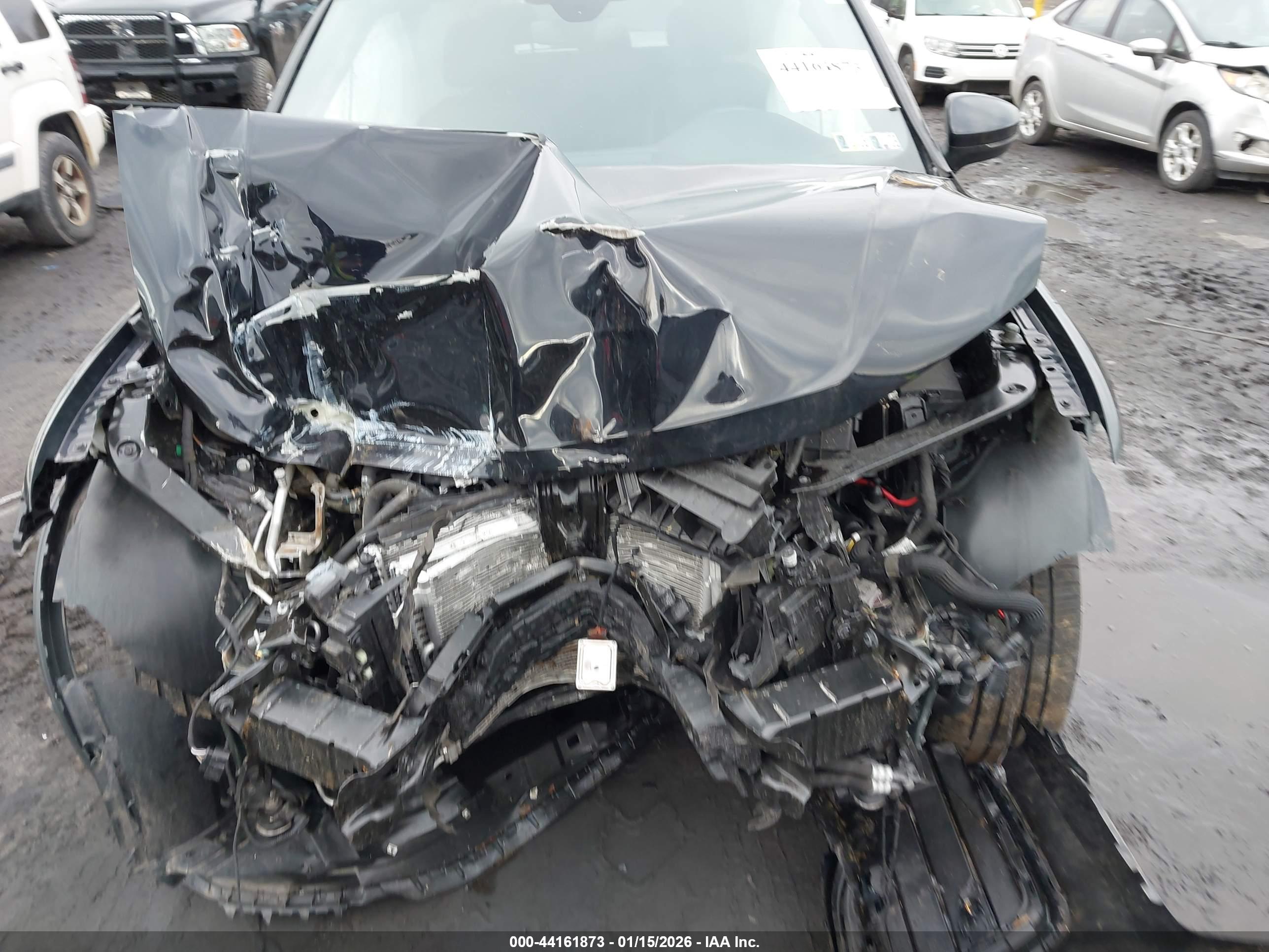 VOLKSWAGEN TIGUAN image 6