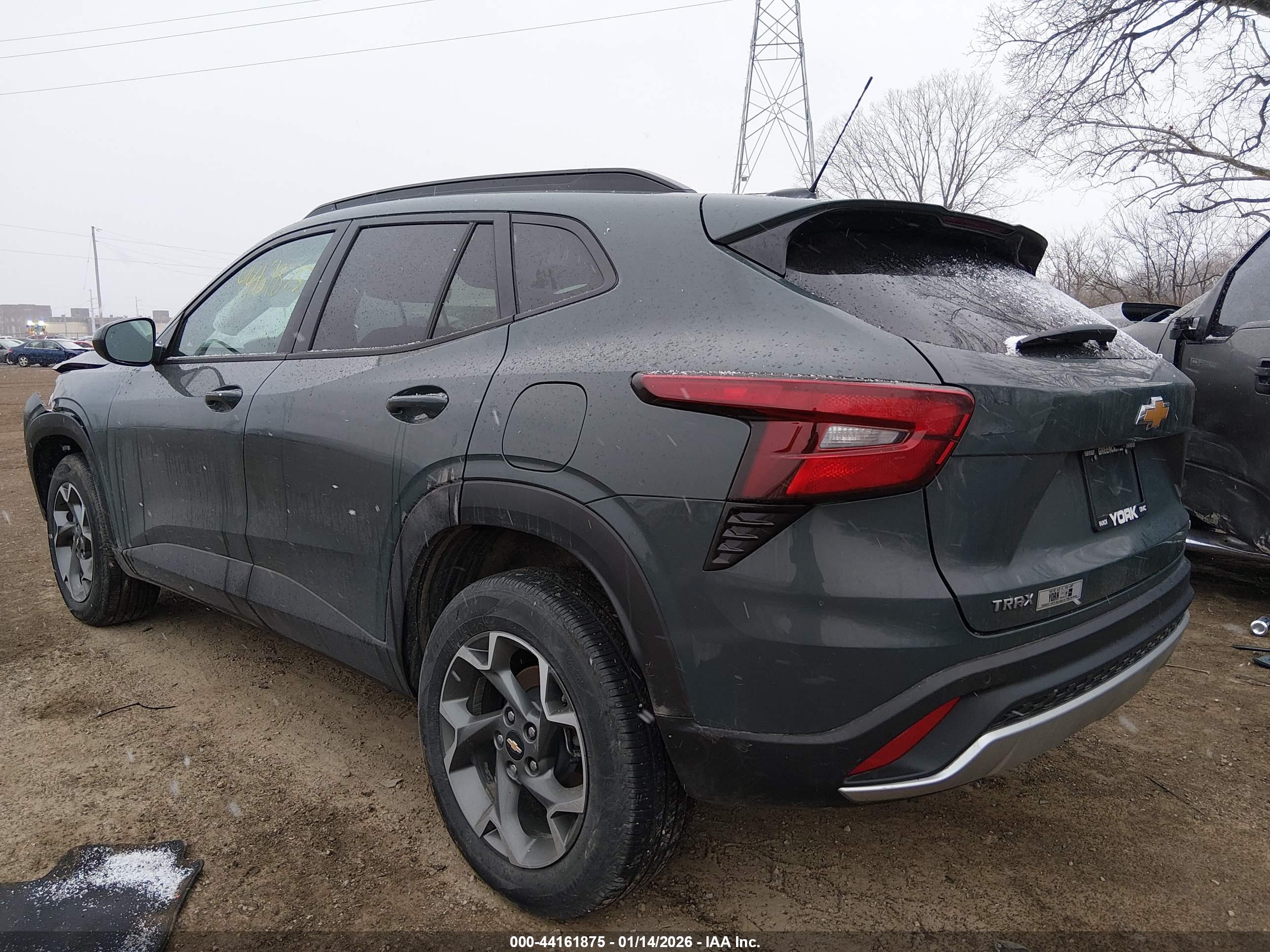 CHEVROLET TRAX image 3