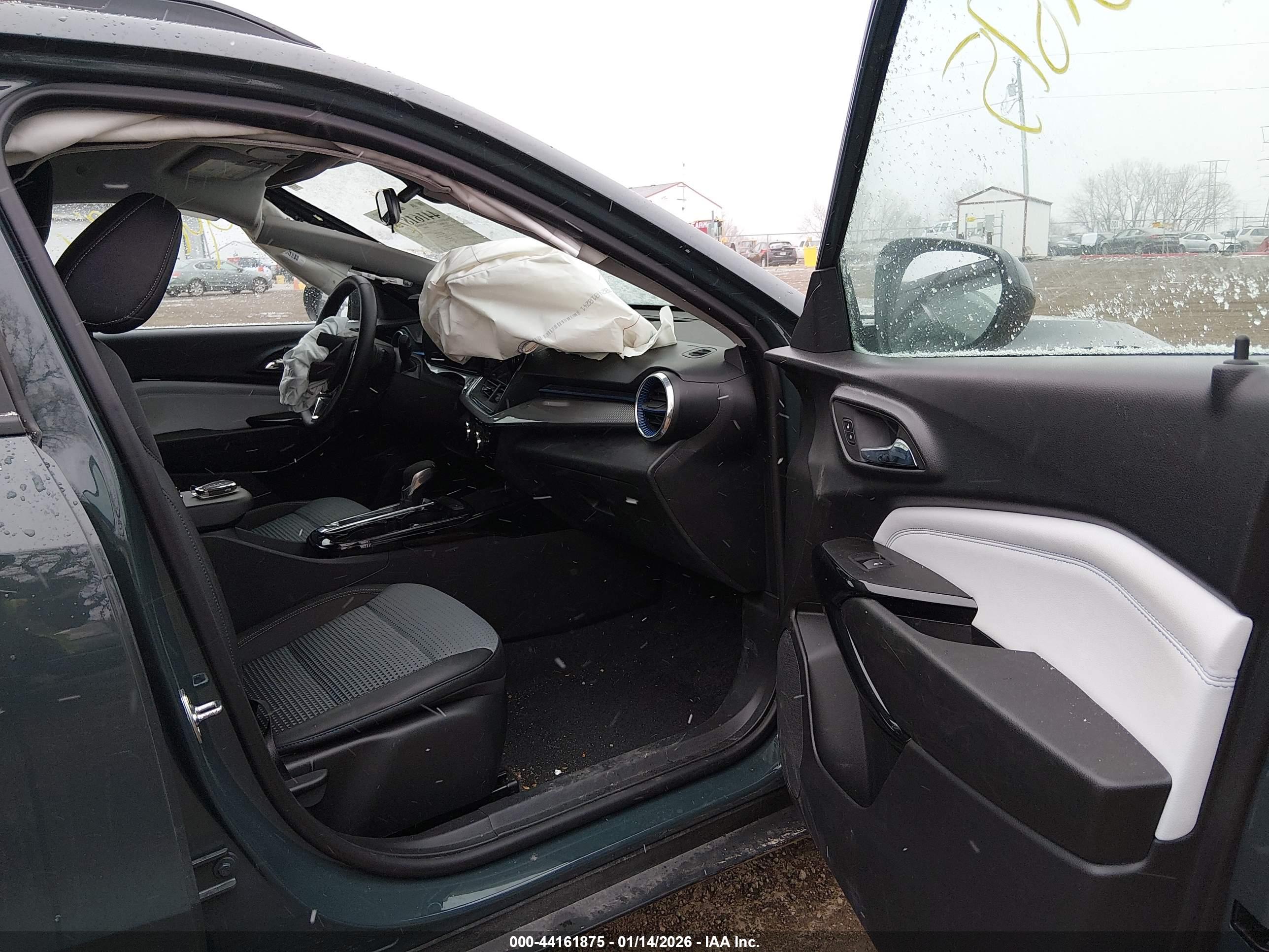 CHEVROLET TRAX image 5