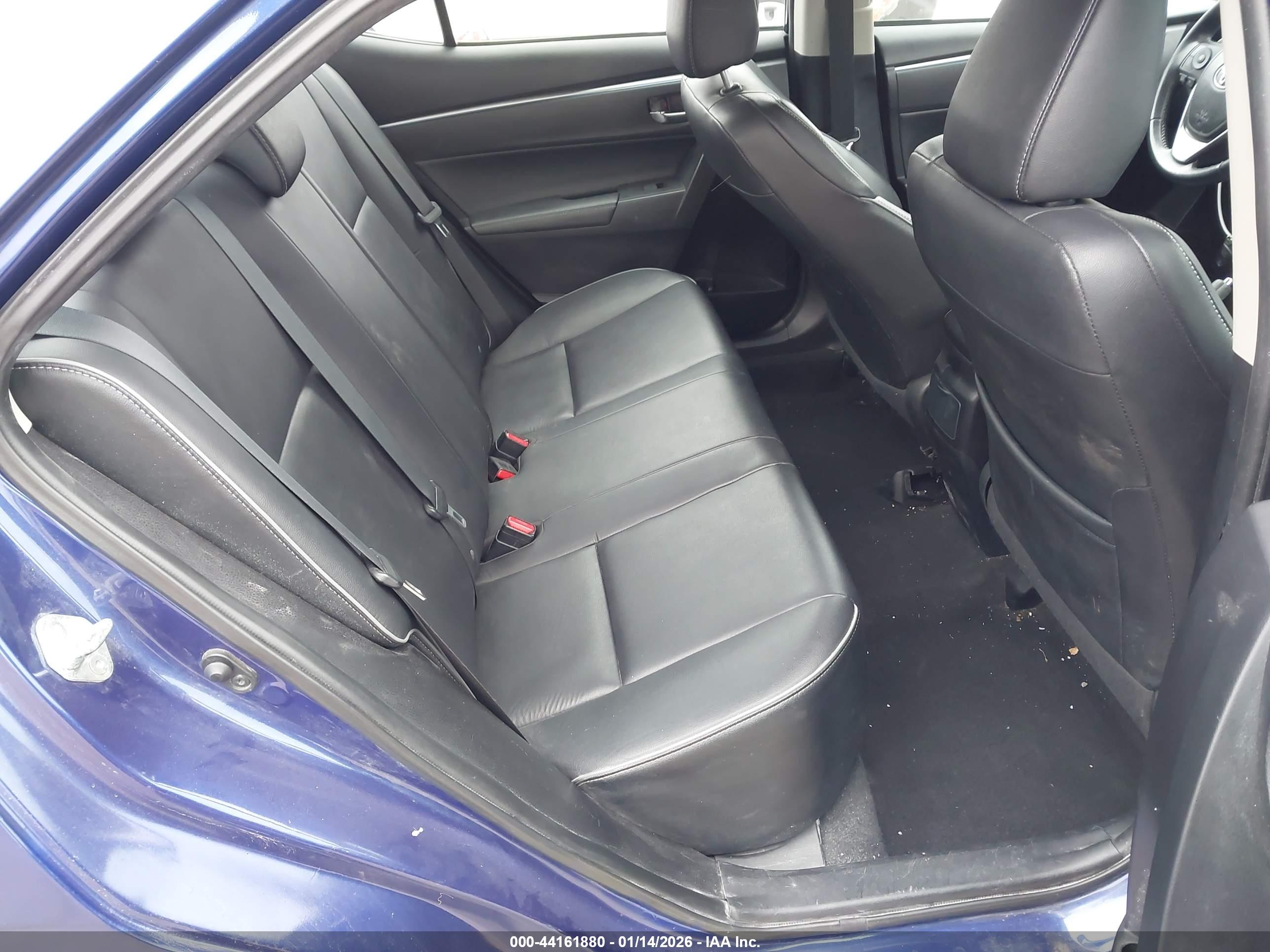 TOYOTA COROLLA image 8