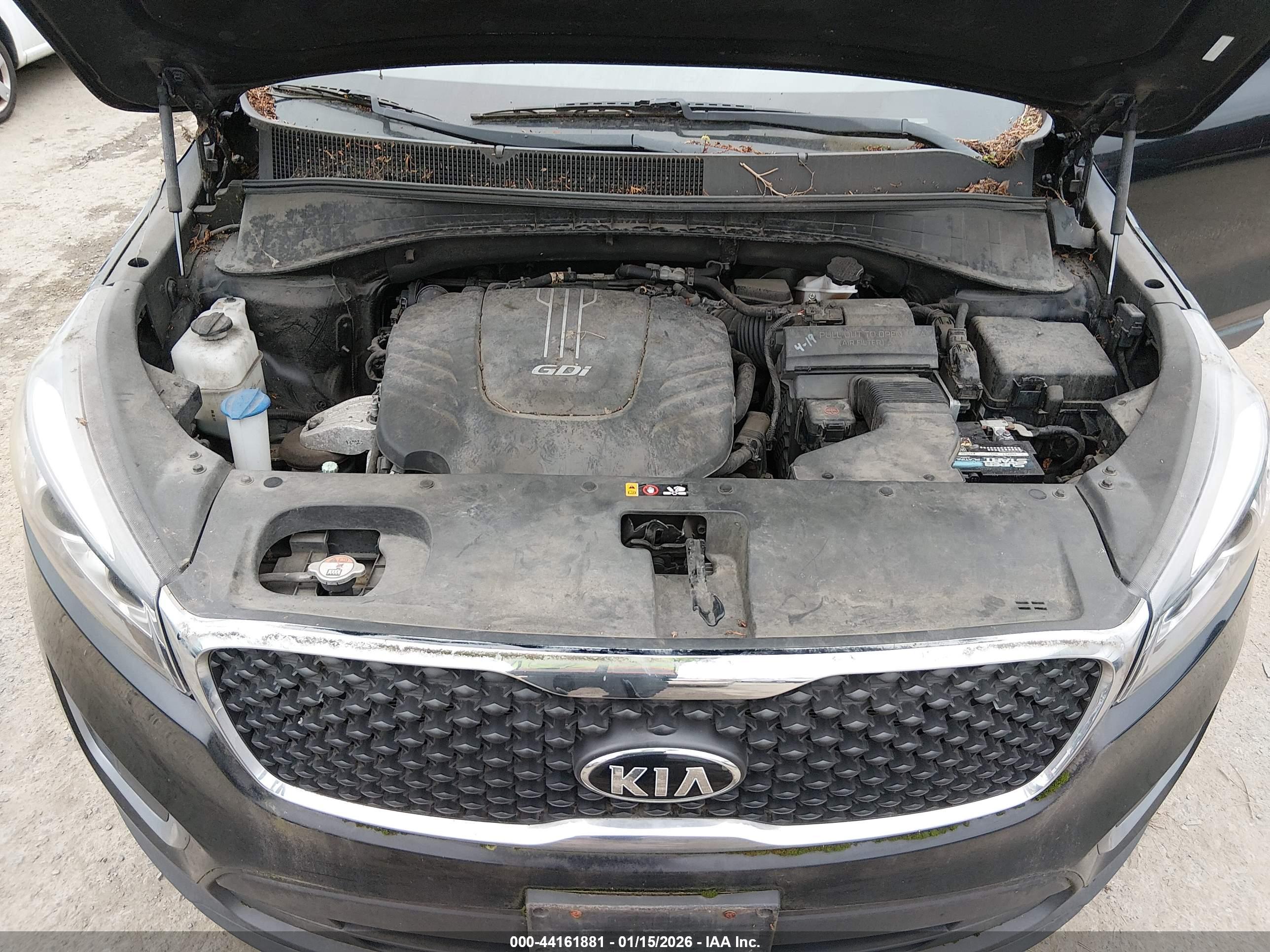 KIA SORENTO image 10