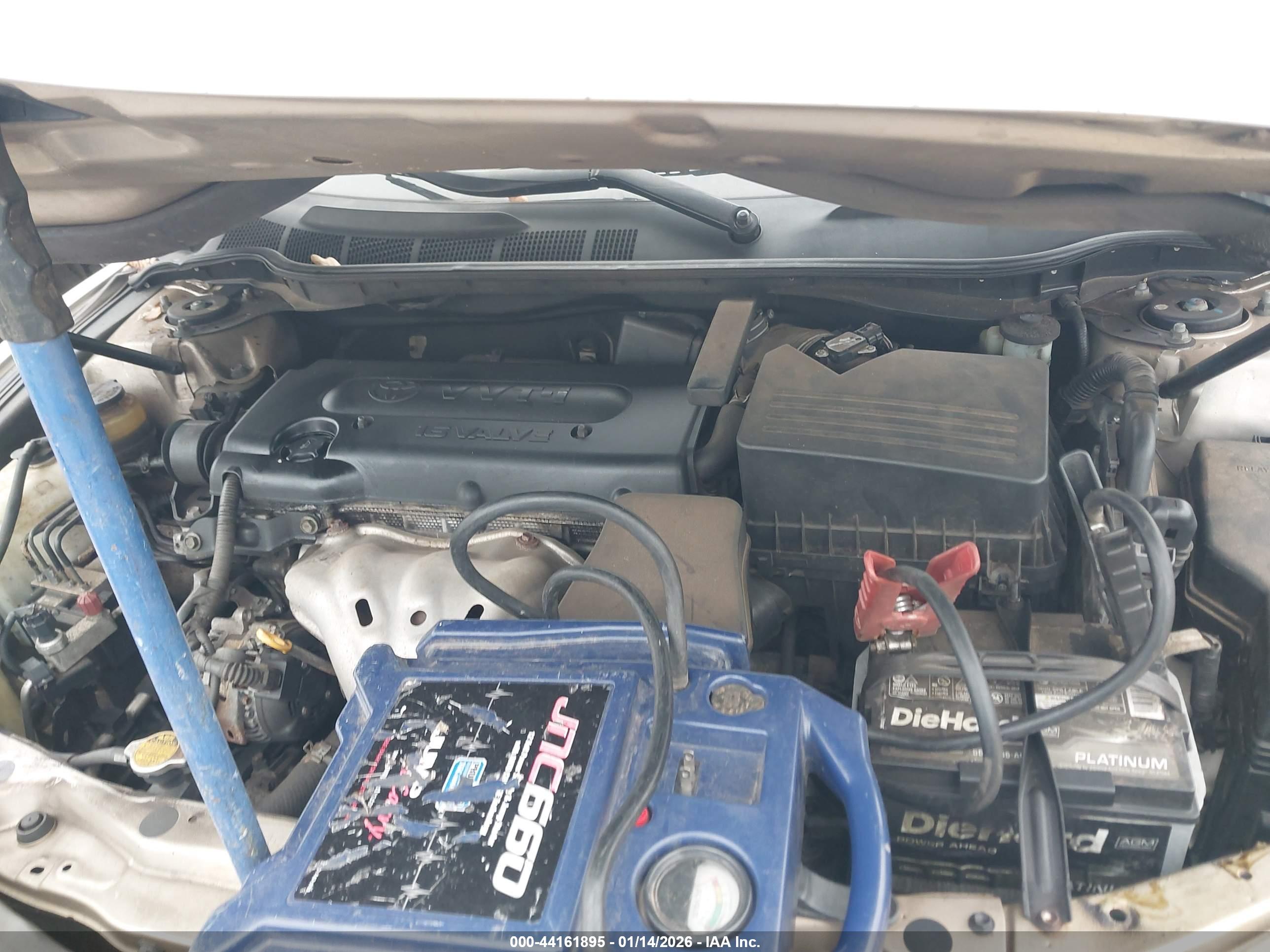 TOYOTA CAMRY image 6