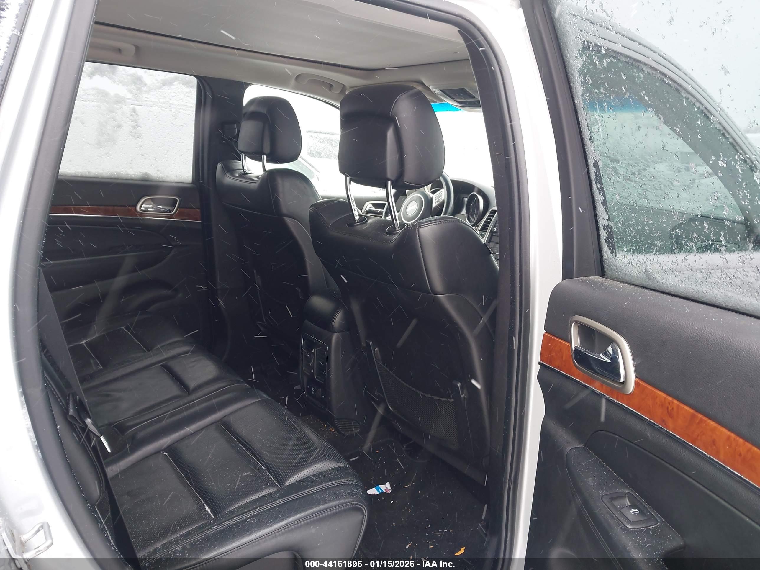 JEEP GRAND image 8