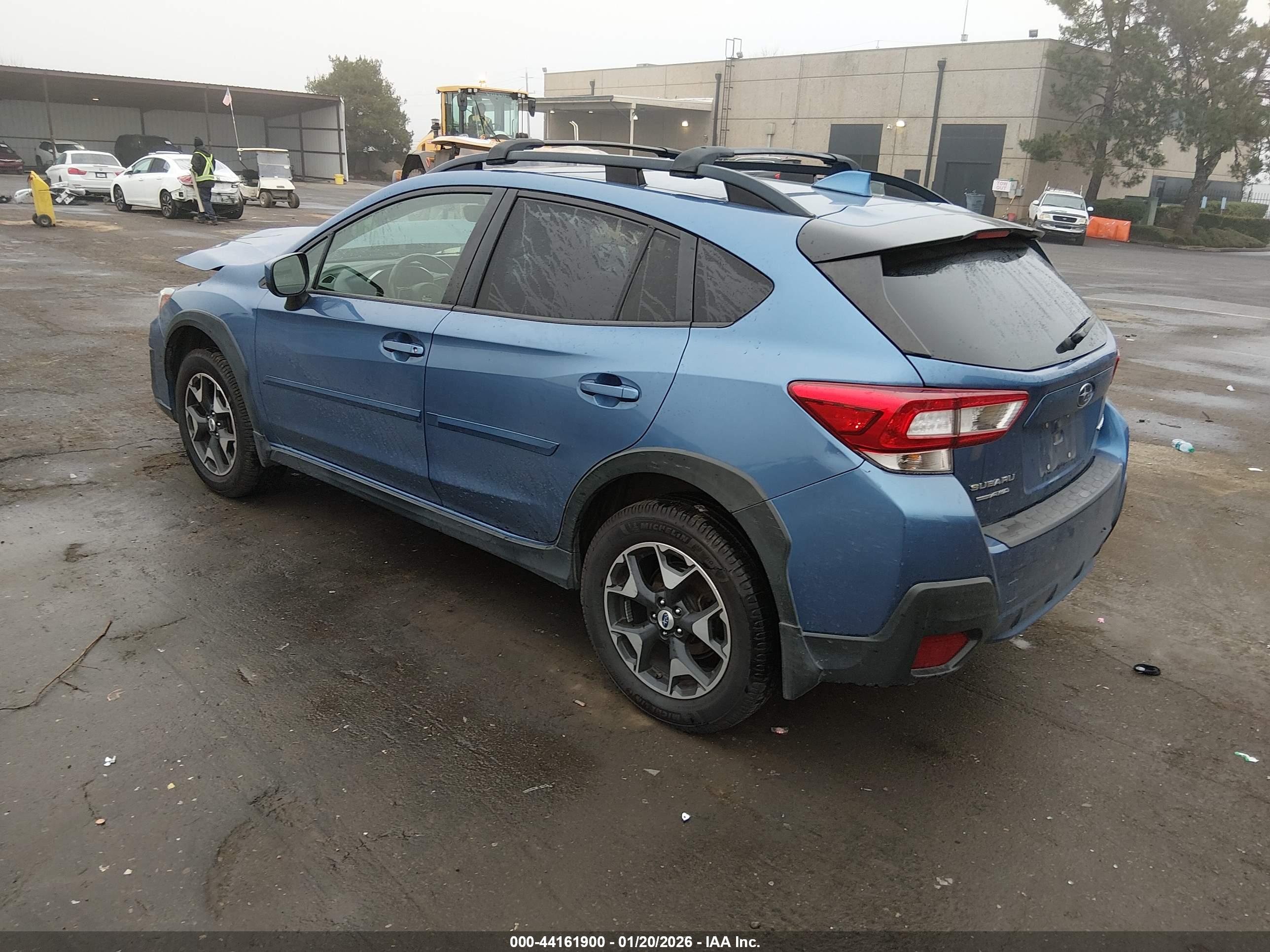 SUBARU CROSSTREK image 3