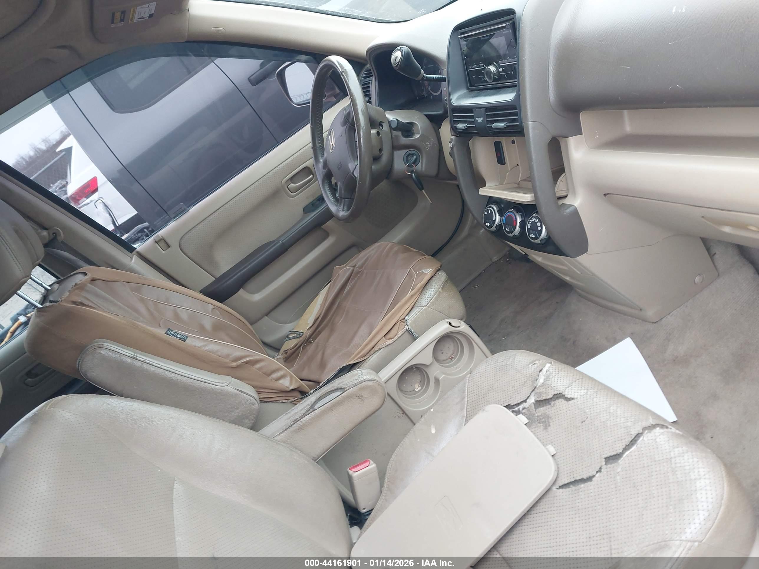 HONDA CR-V image 5