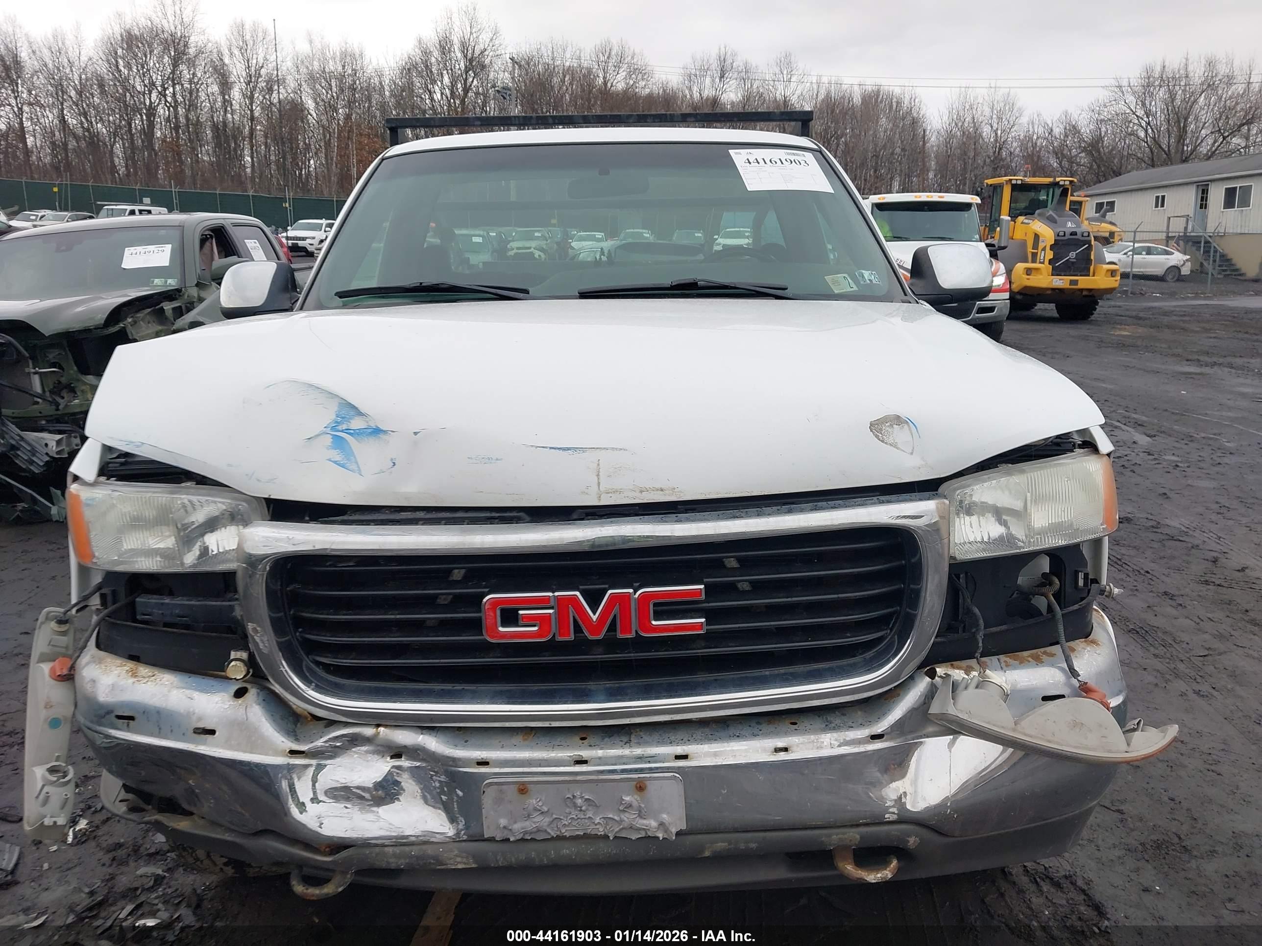 GMC SIERRA image 6