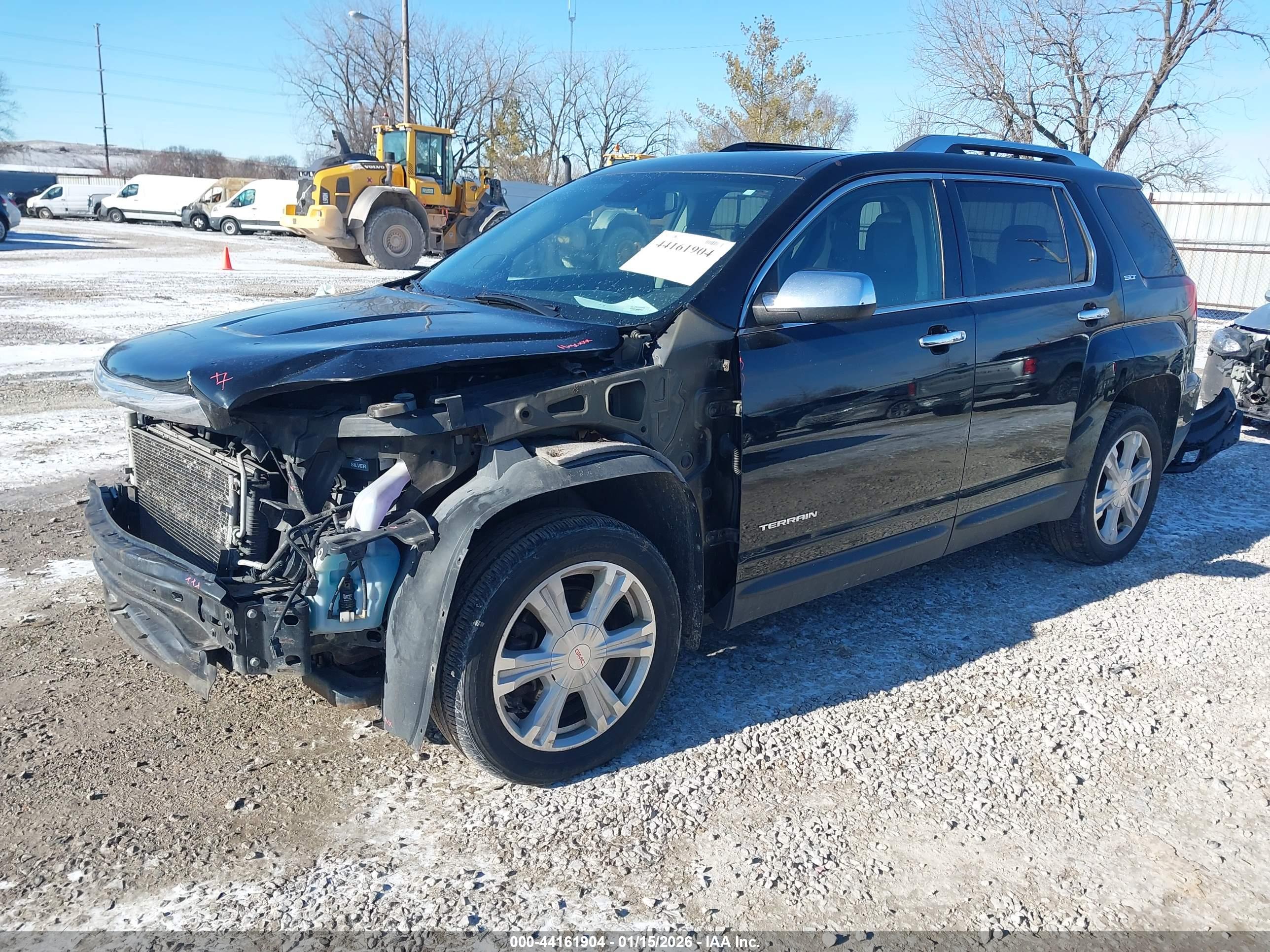GMC TERRAIN image 2